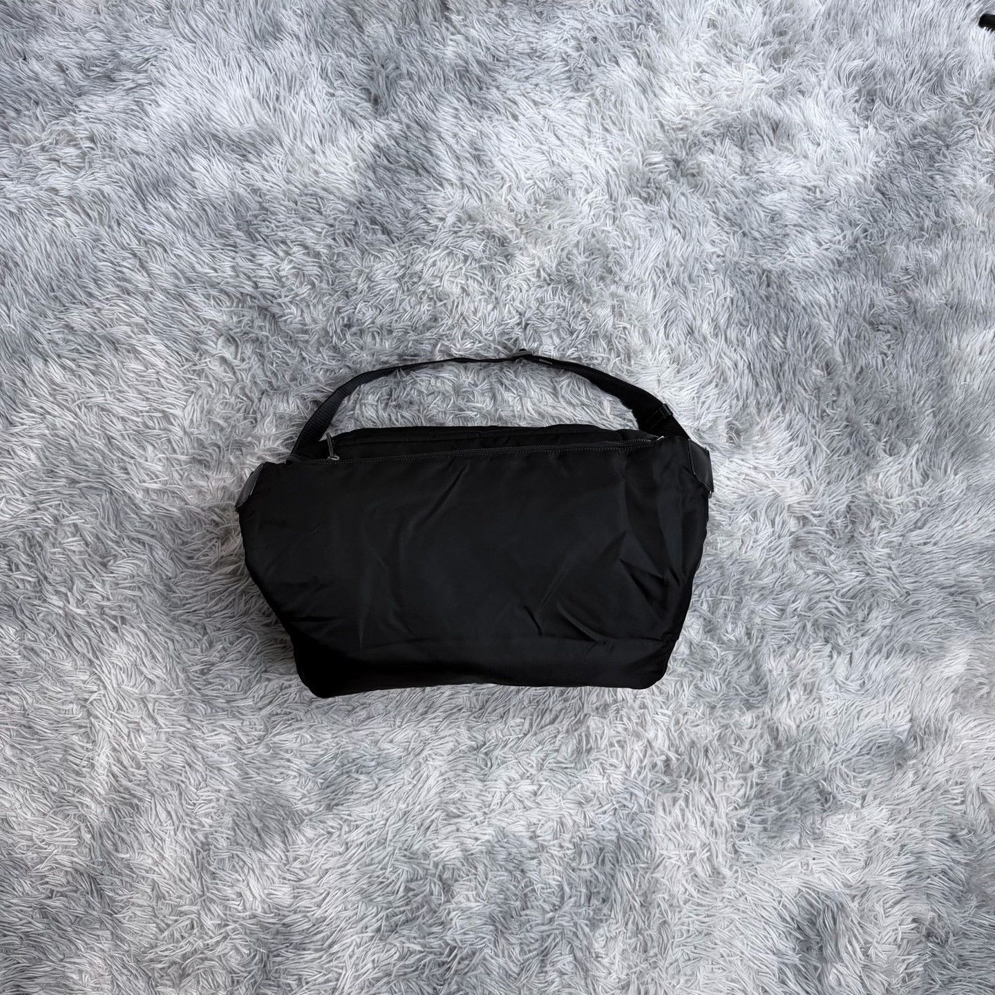 Prada Prada Shoulder Bag Designer Casual Size ONE SIZE - 2 Thumbnail