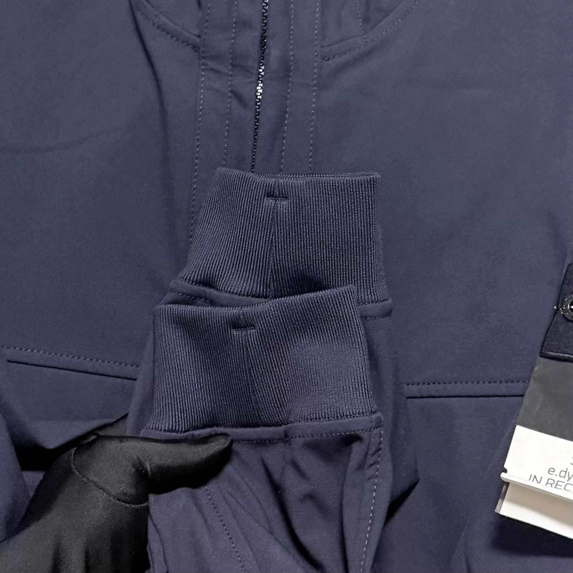 Stone Island Stone Island Item Designer Casual Size US S / EU 44-46 / 1 - 6 Thumbnail