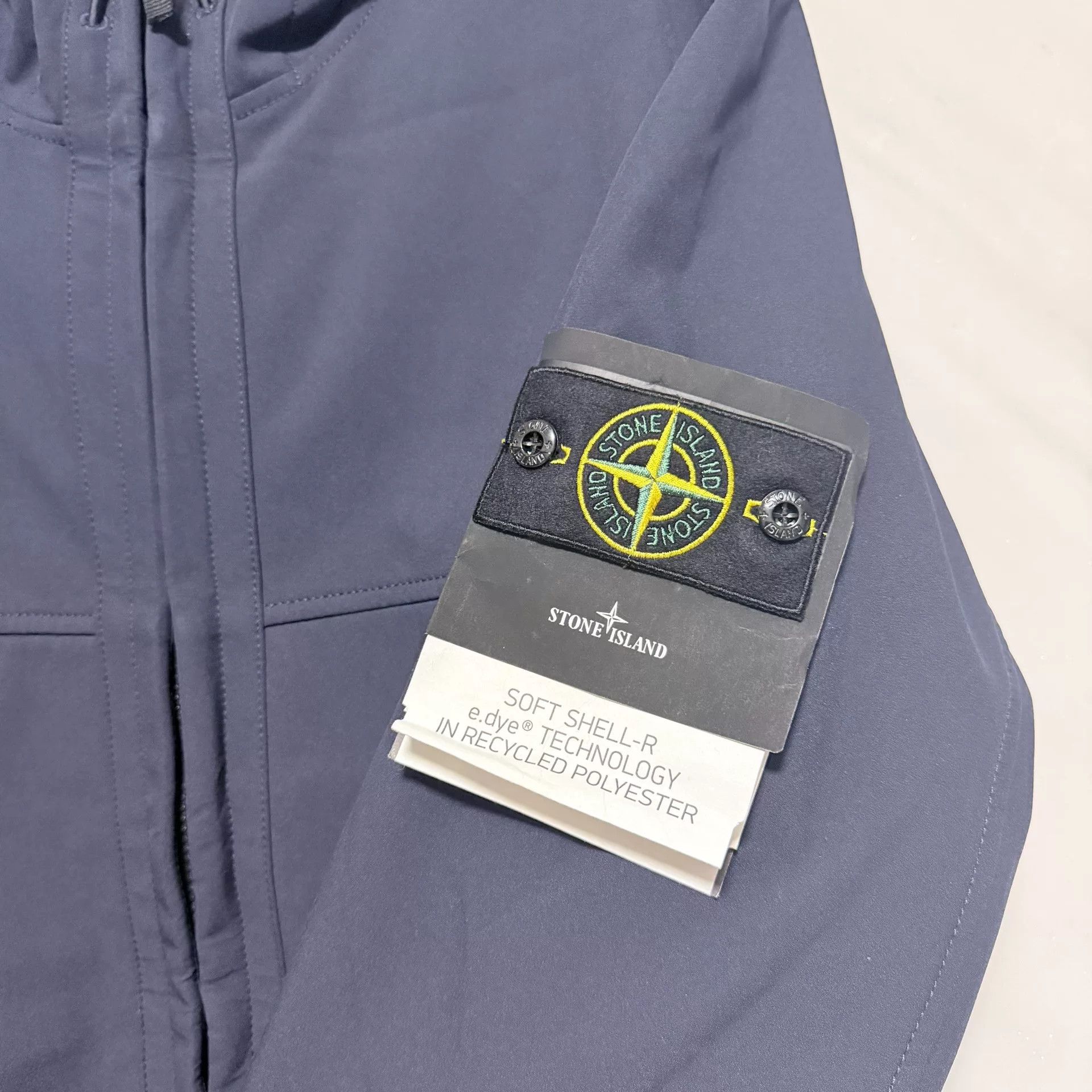 Stone Island Stone Island Item Designer Casual Size US S / EU 44-46 / 1 - 3 Thumbnail