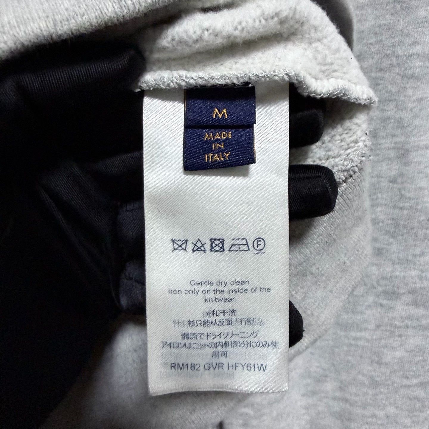 Louis Vuitton Louis Vuitton Gray Designer Casual Size US M / EU 48-50 / 2 - 6 Thumbnail