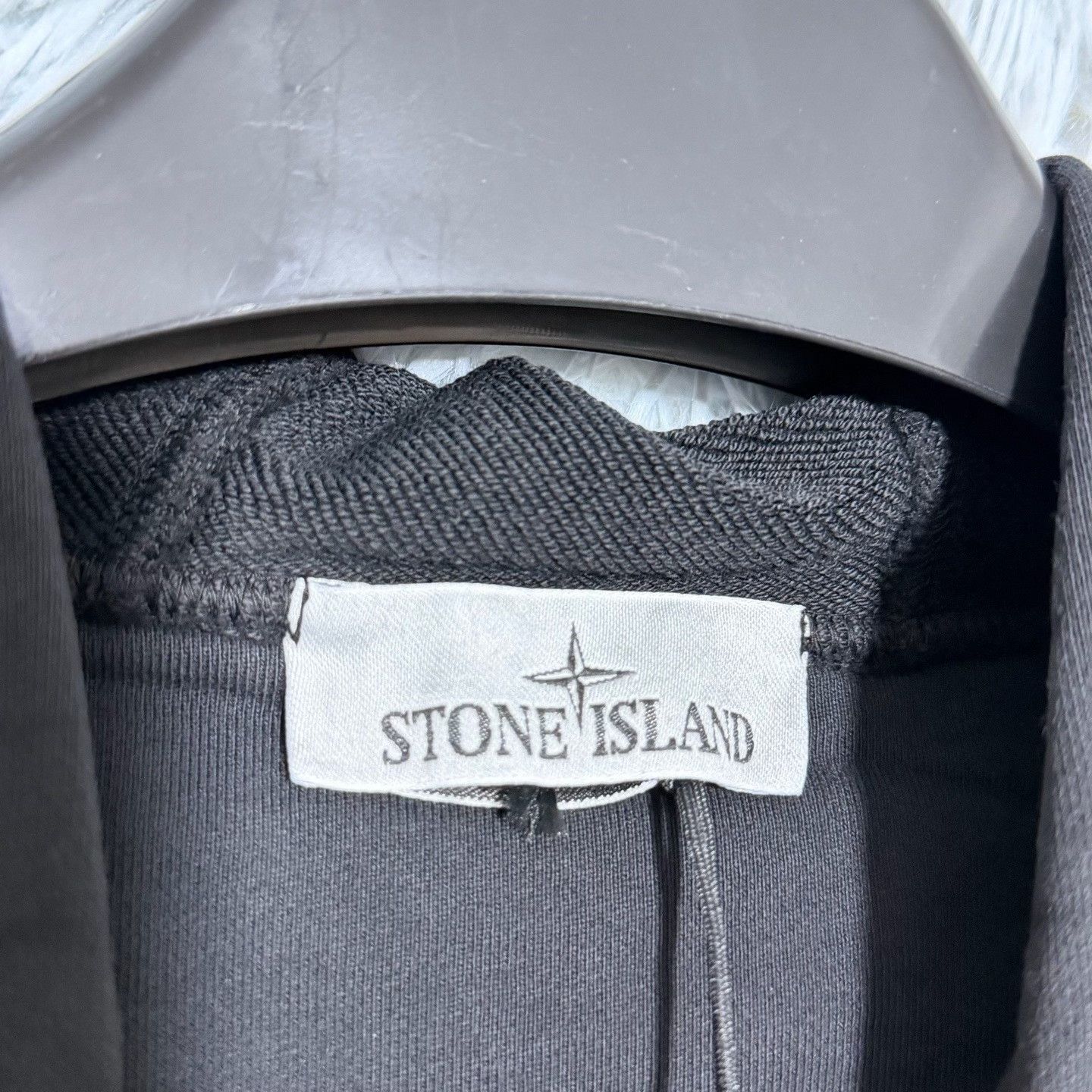 Stone Island Stone Island Black Hoodie Pullover Size US L / EU 52-54 / 3 - 5 Thumbnail