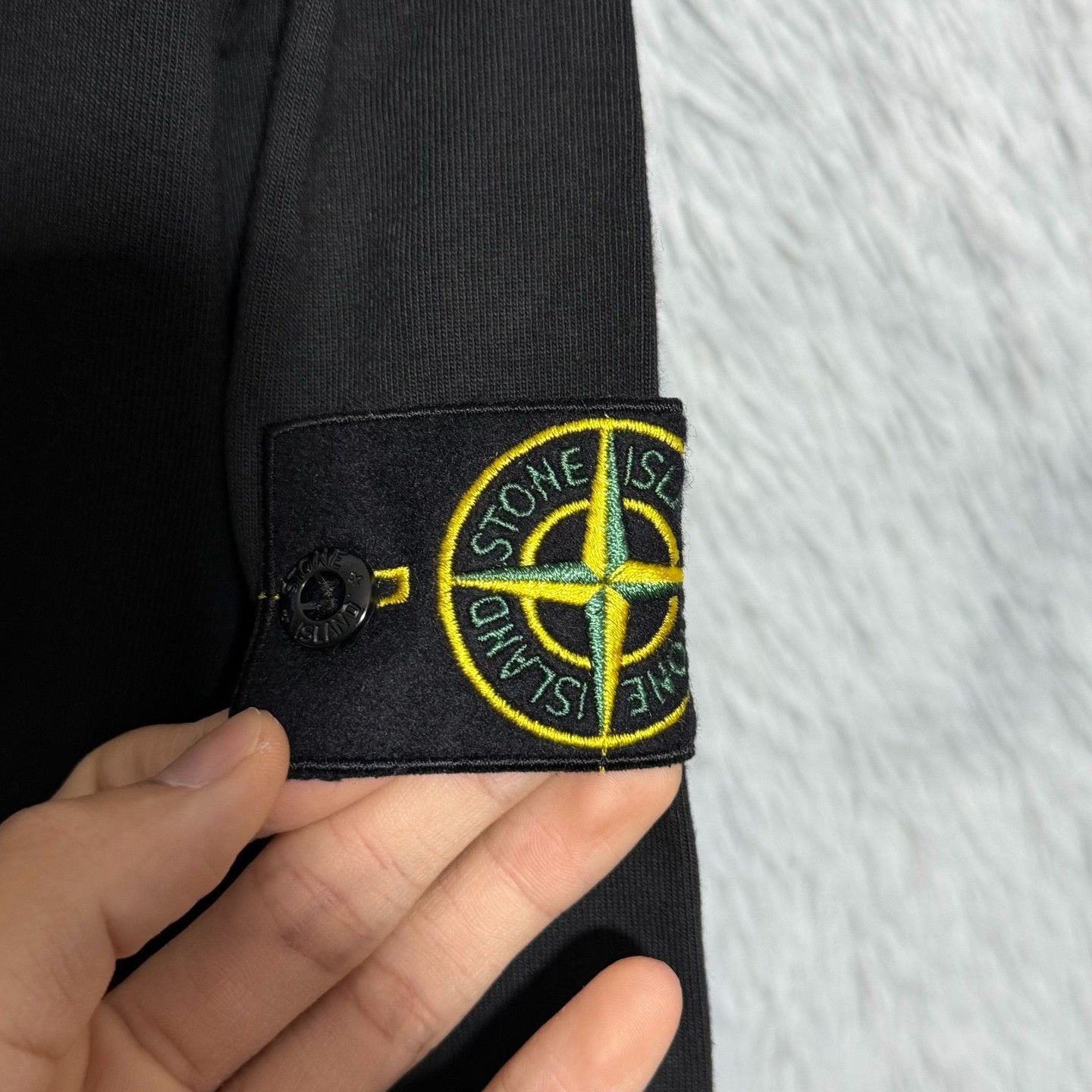 Stone Island Stone Island Black Crewneck Designer Size US M / EU 48-50 / 2 - 5 Thumbnail