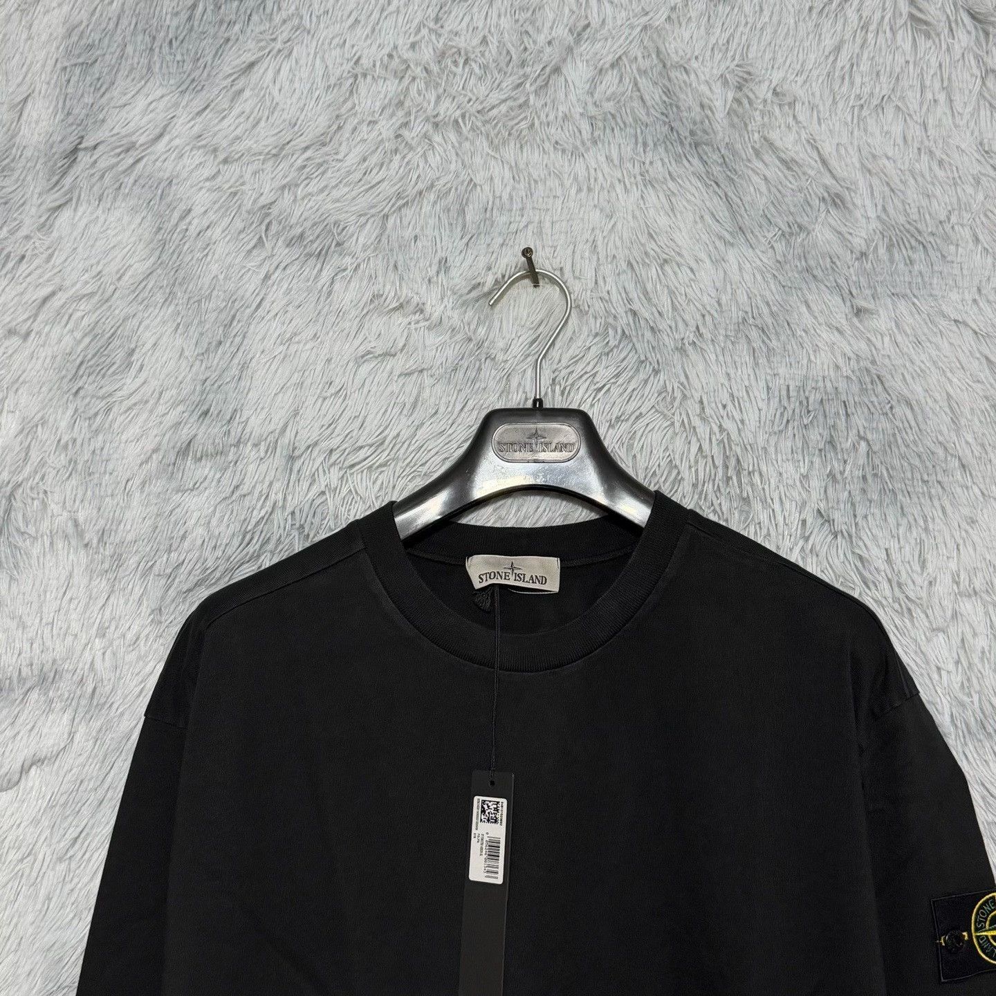 Stone Island Stone Island Black Crewneck Designer Size US M / EU 48-50 / 2 - 2 Thumbnail