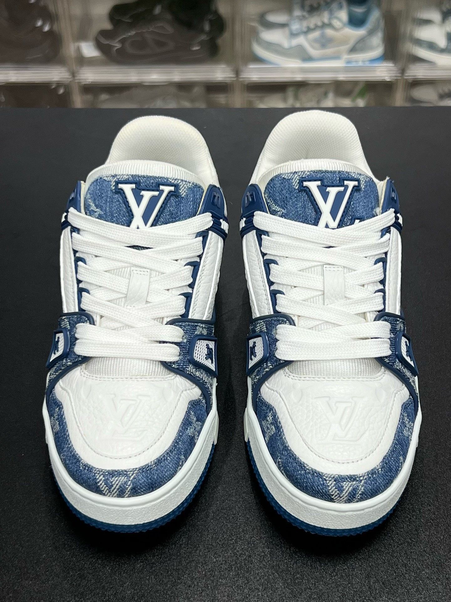 Louis Vuitton Louis Vuitton Blue Denim Designer Size US 36 / EU 52 - 2 Thumbnail