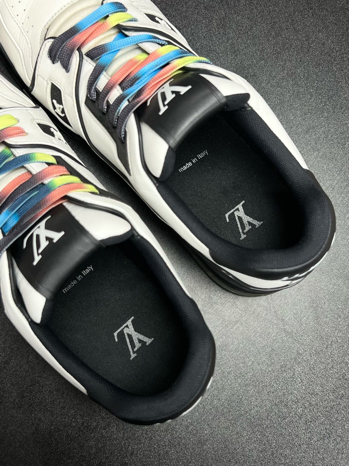 Louis Vuitton Louis Vuitton White Designer Casual Size US L / EU 52-54 / 3 - 4 Thumbnail