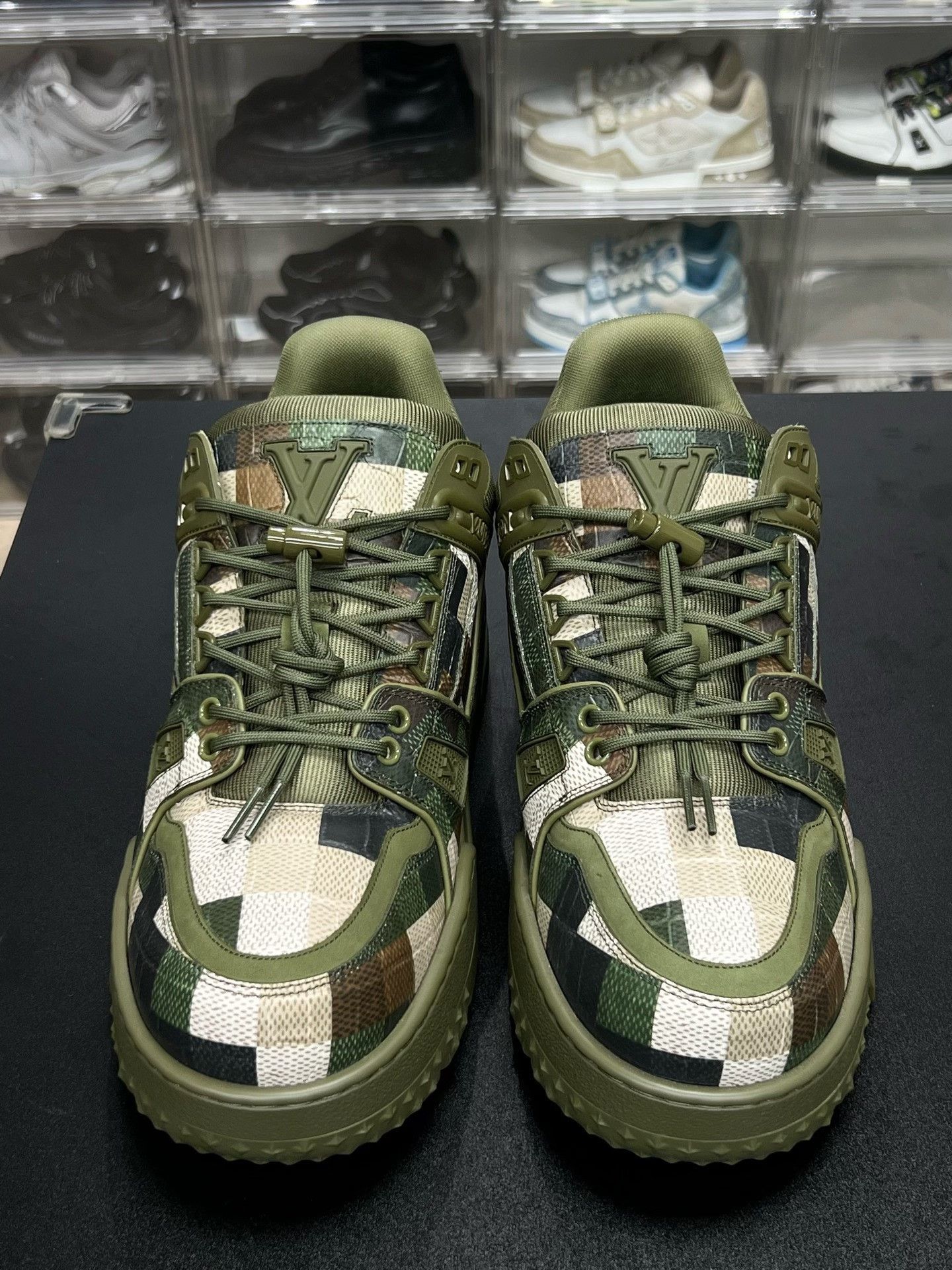 Louis Vuitton Louis Vuitton Green Camo Designer Size US L / EU 52-54 / 3 - 2 Thumbnail