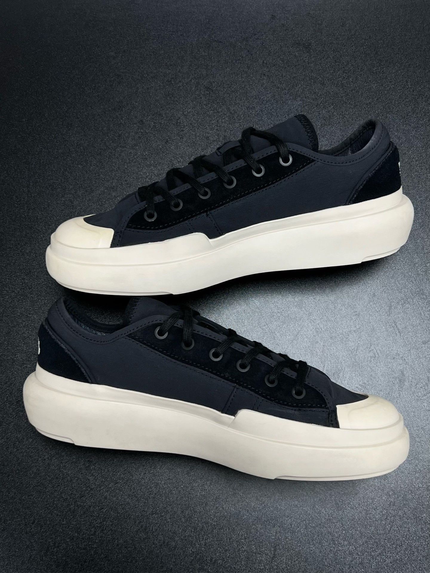 Y-3 Y-3 Black Shoes Low Top High Top Size US 5 / EU 37 - 6 Thumbnail