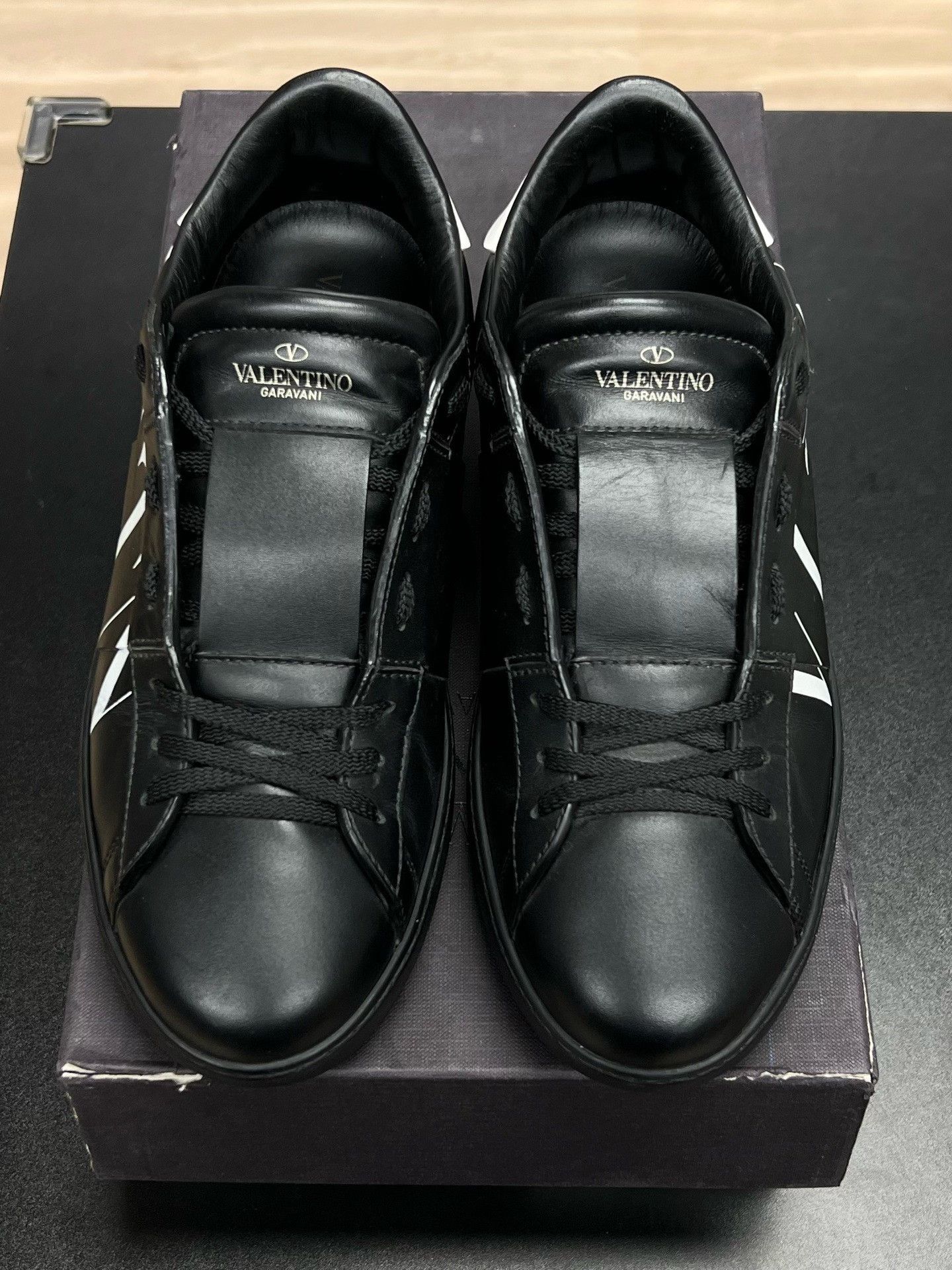 Valentino Valentino Black Shoes Low Top High Top Size US 8 / EU 41 - 3 Thumbnail