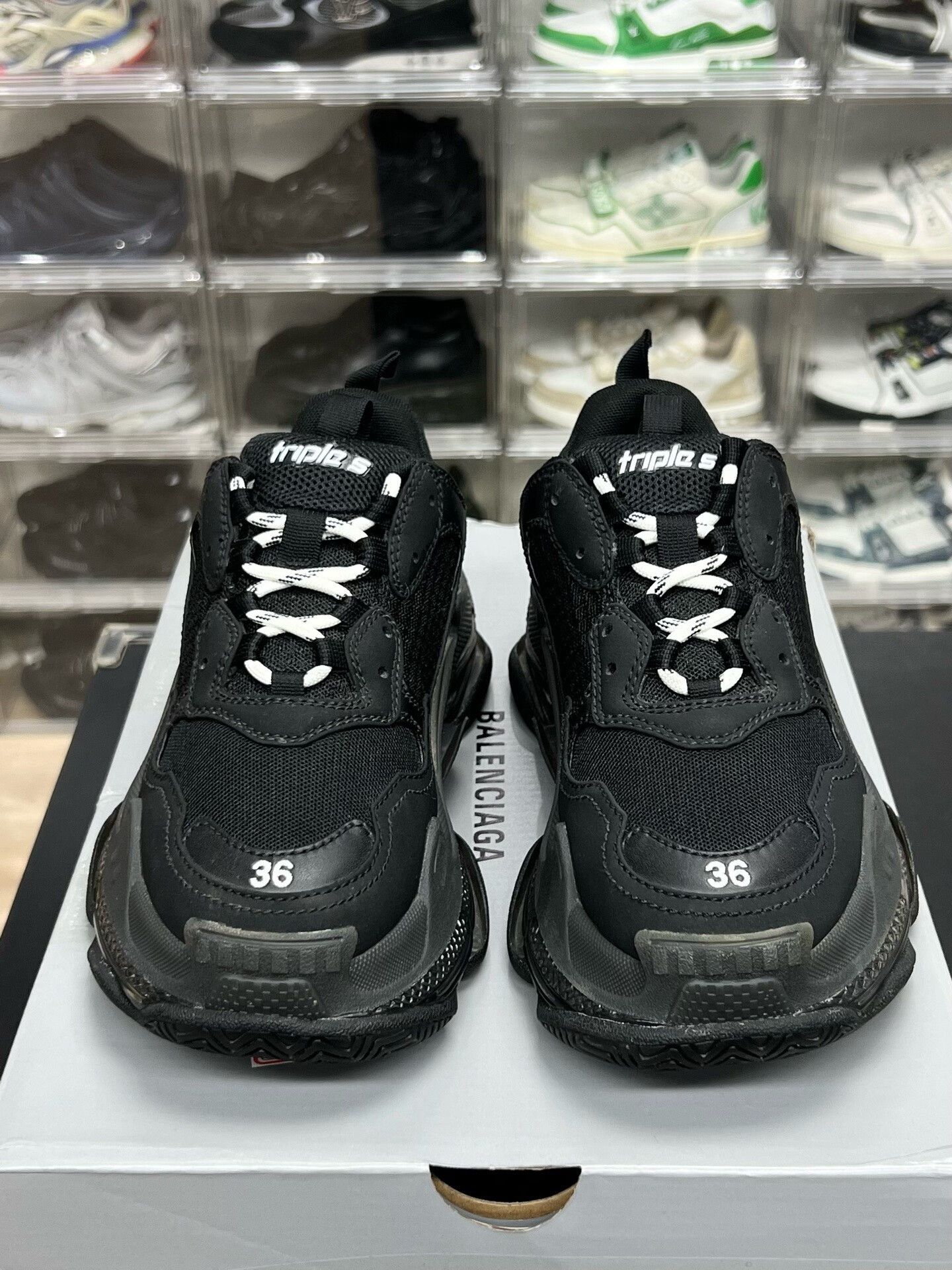 Balenciaga Balenciaga Black Designer Casual Size US S / EU 44-46 / 1 - 2 Thumbnail