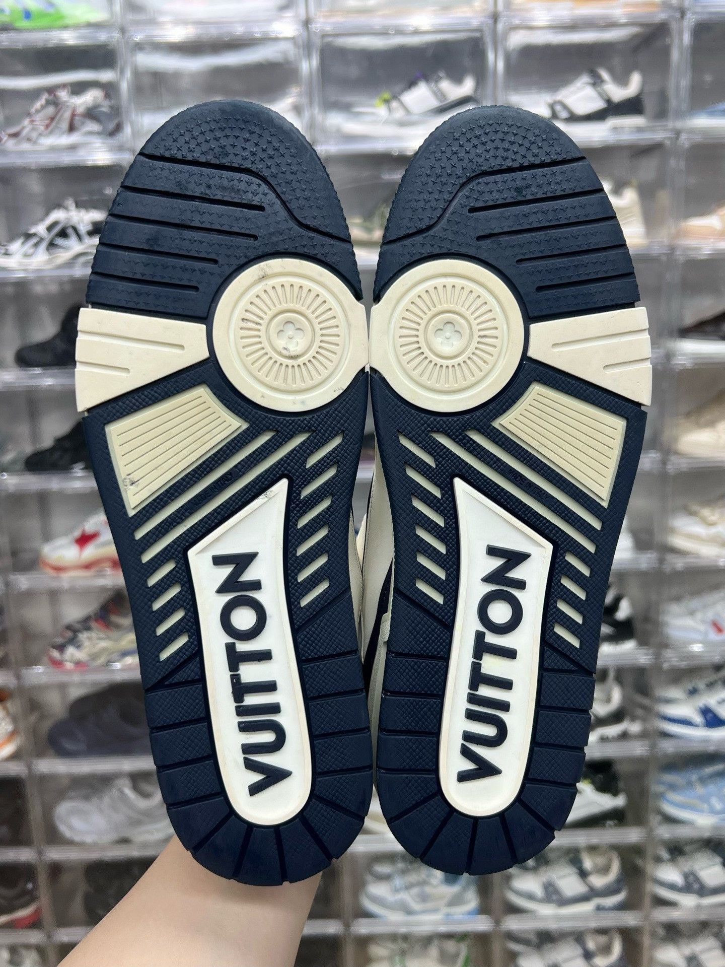 Louis Vuitton Louis Vuitton Blue Designer Casual Size US XS / EU 42 / 0 - 8 Thumbnail