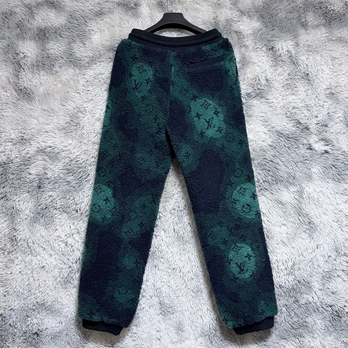 Louis Vuitton Louis Vuitton Item Designer Casual Size US S / EU 44-46 / 1 - 2 Thumbnail
