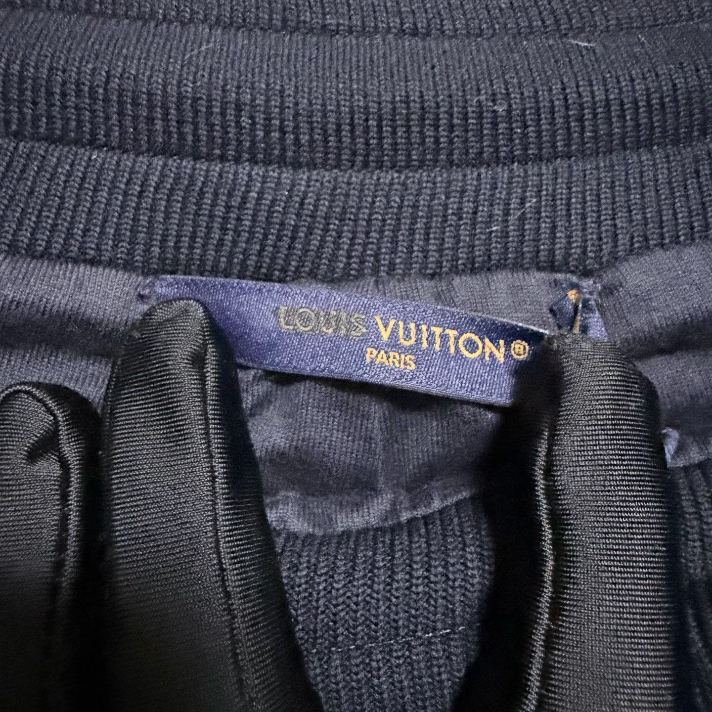 Louis Vuitton Louis Vuitton Item Designer Casual Size US S / EU 44-46 / 1 - 5 Thumbnail