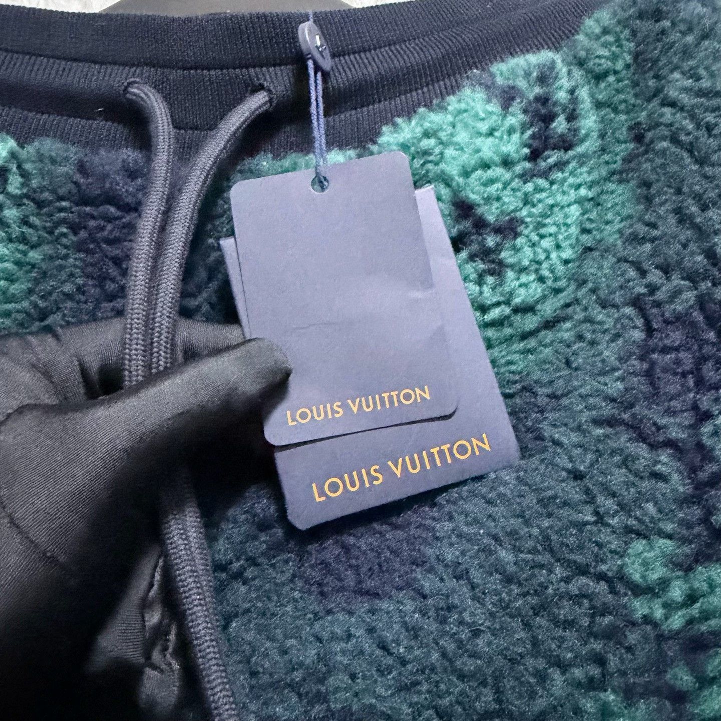 Louis Vuitton Louis Vuitton Item Designer Casual Size US S / EU 44-46 / 1 - 3 Thumbnail