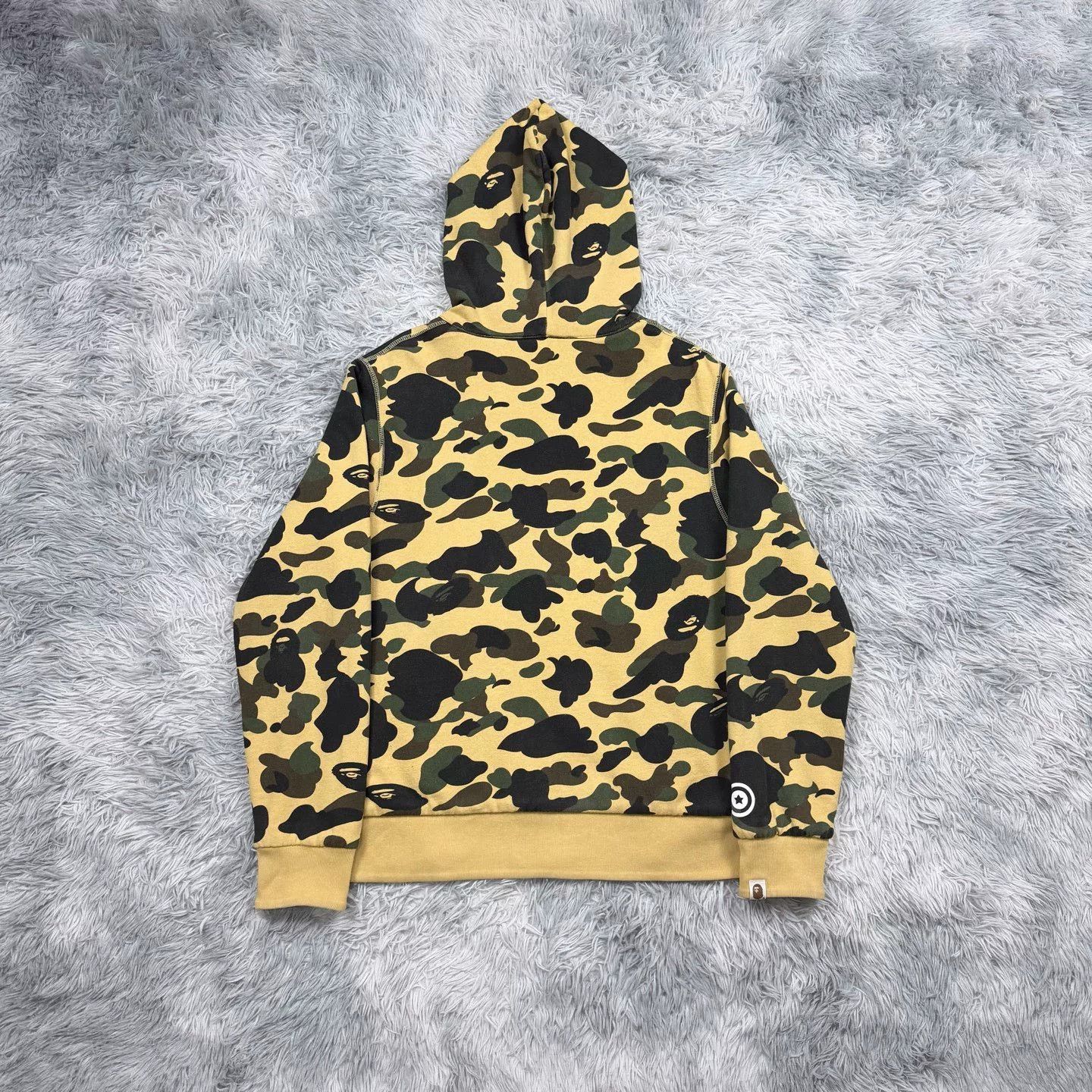 Bape Bape Camo Sweatshirt Pullover Casual Size US L / EU 52-54 / 3 - 4 Thumbnail