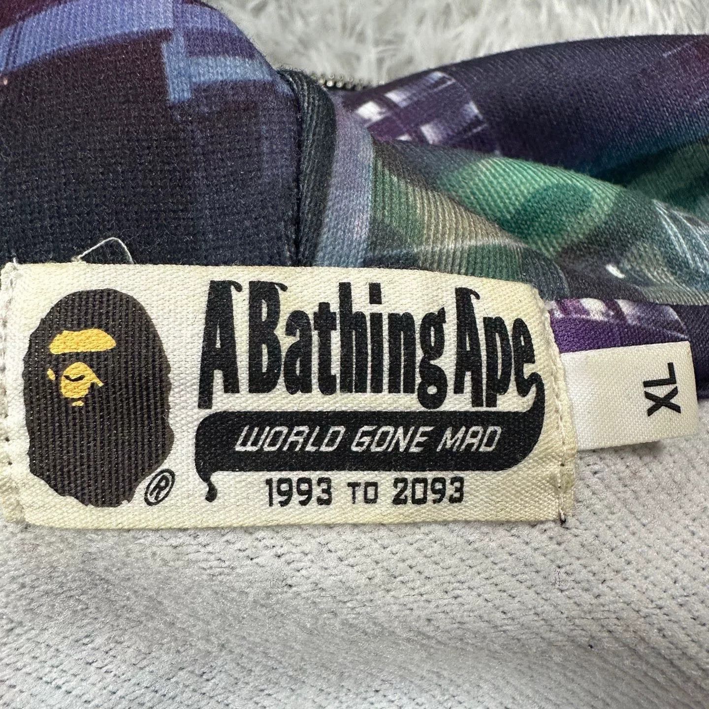 Bape Bape Purple Shark Jacket Outerwear Size US XL / EU 56 / 4 - 5 Thumbnail