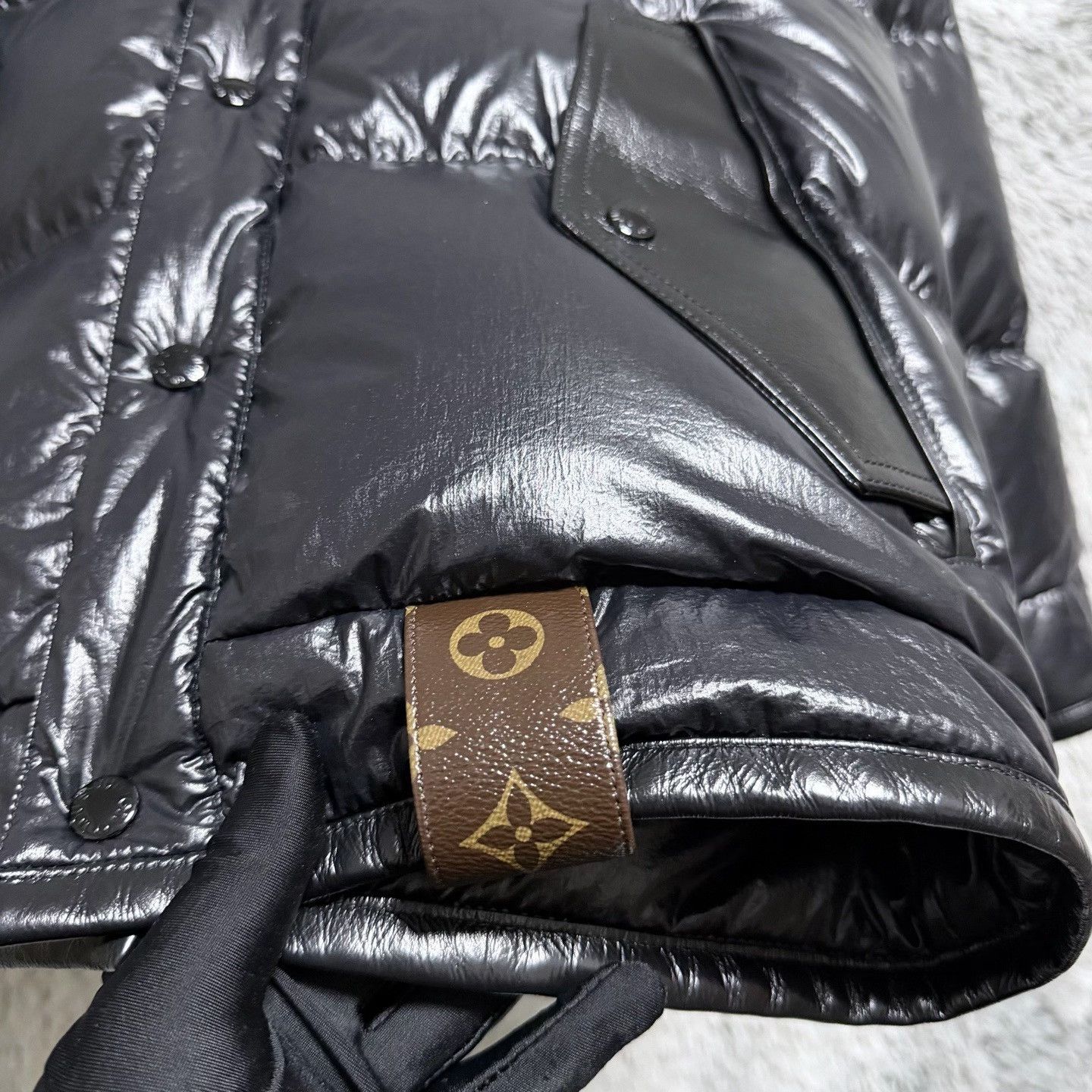 Louis Vuitton Louis Vuitton Item Designer Casual Size M / US 6-8 / IT 42-44 - 5 Thumbnail