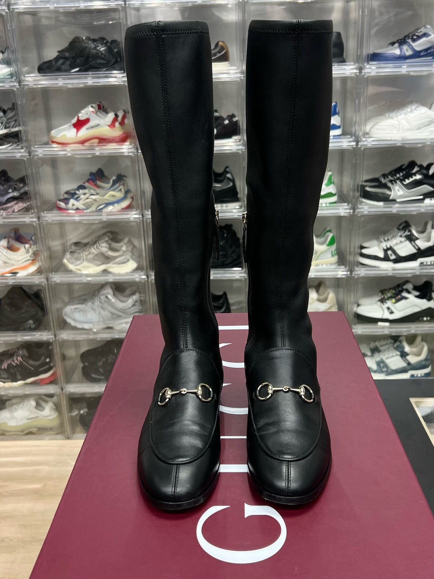 Gucci Gucci Black Designer Casual Streetwear Size US 7 / IT 37 - 2 Thumbnail
