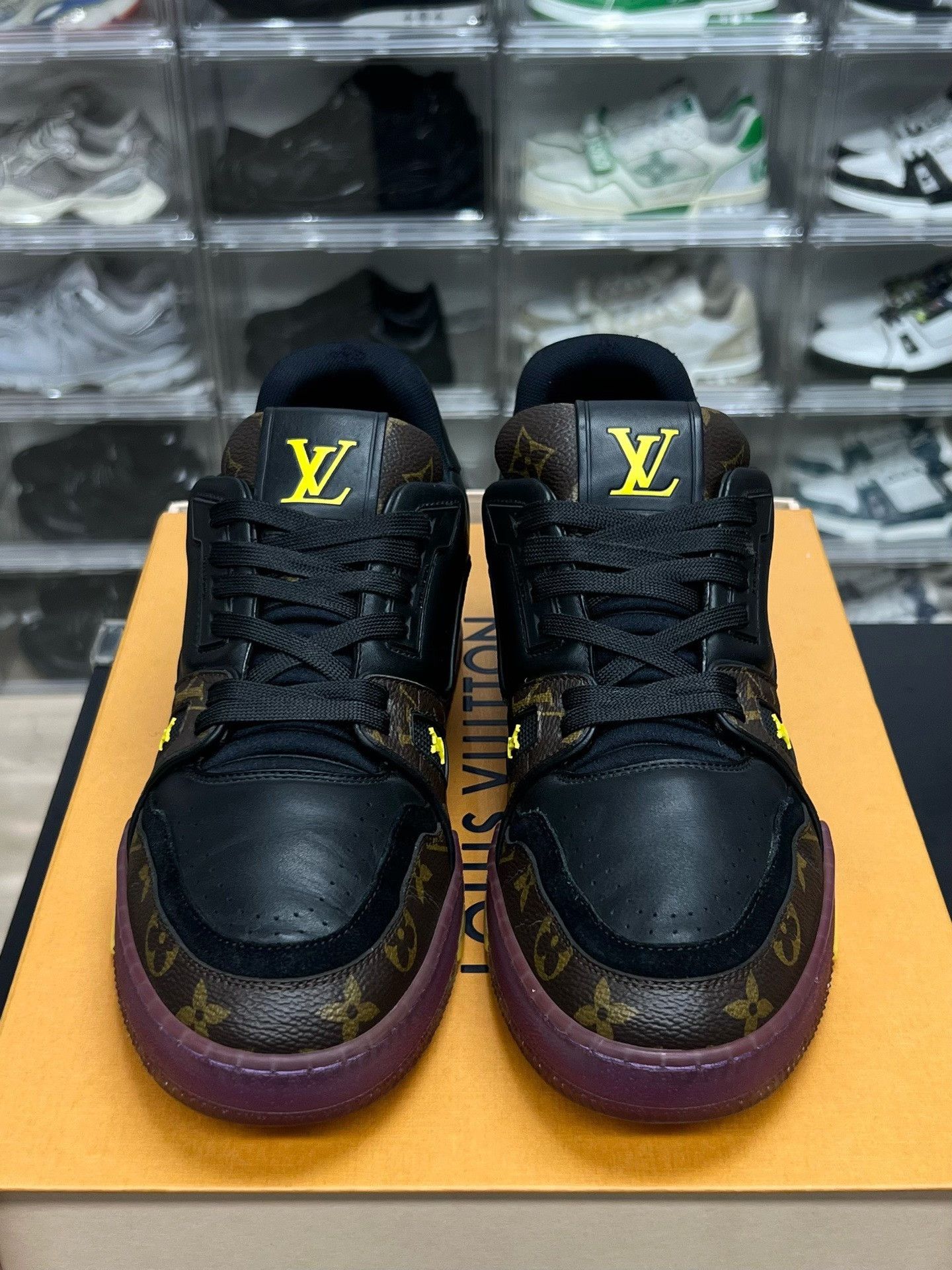 Louis Vuitton Louis Vuitton Purple Designer Casual Size US S / EU 44-46 / 1 - 2 Thumbnail