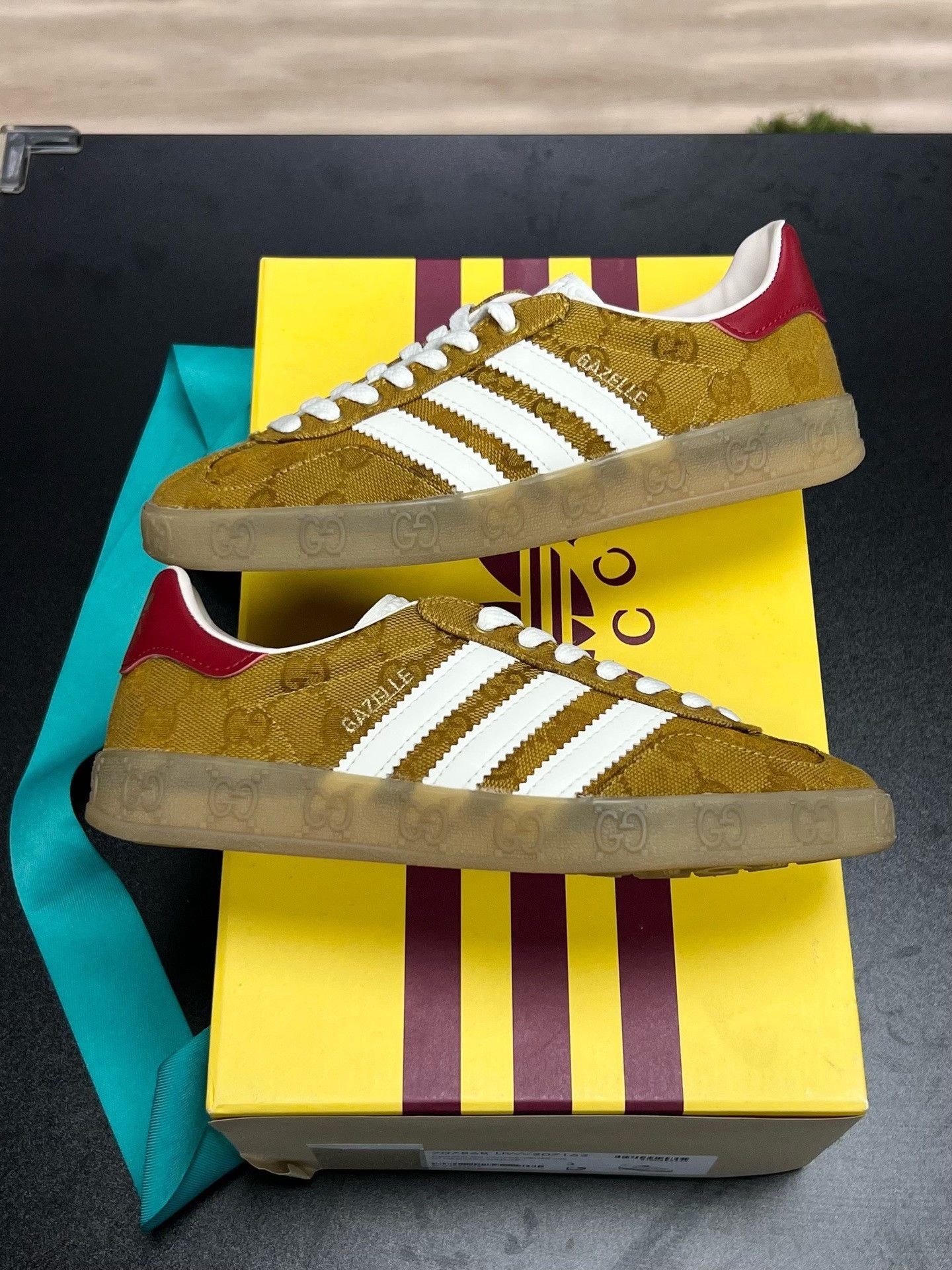 Adidas Adidas Brown Shoes Low Top High Top Size US S / EU 44-46 / 1 - 5 Thumbnail
