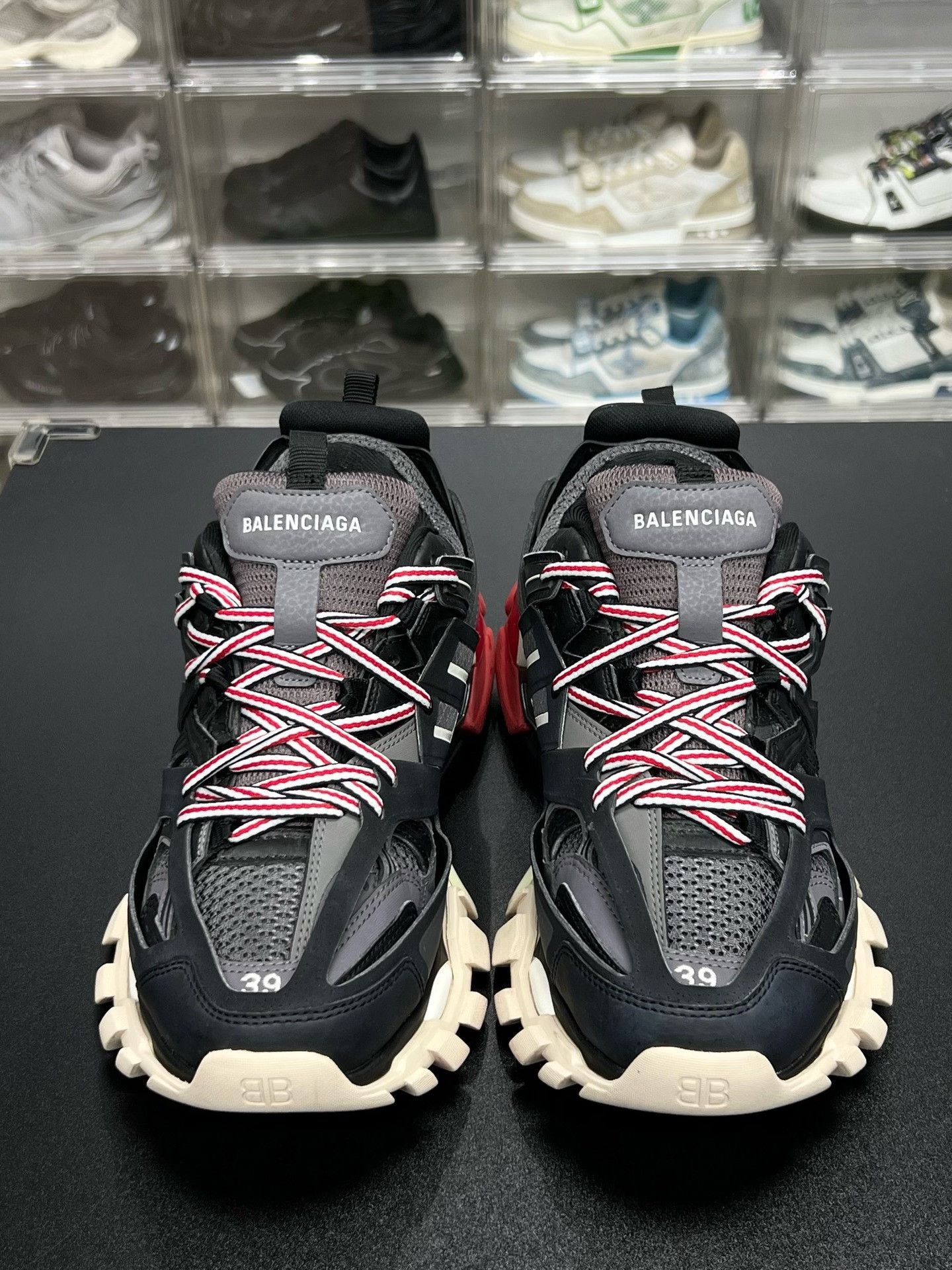 Balenciaga Balenciaga Black Designer Casual Size US S / EU 44-46 / 1 - 2 Thumbnail