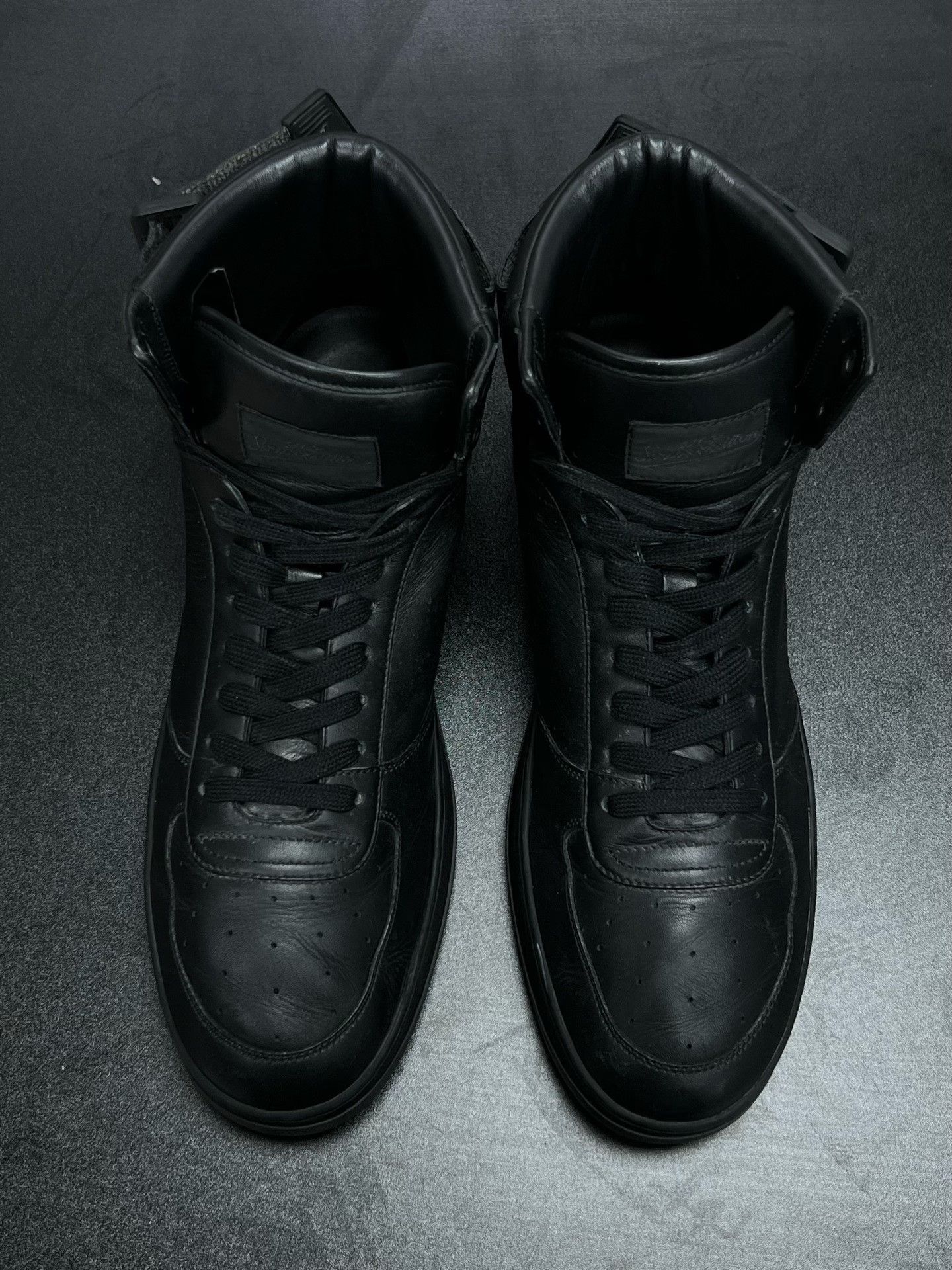 Louis Vuitton Louis Vuitton Black Shoes Low Top Size US 10 / EU 43 - 3 Thumbnail