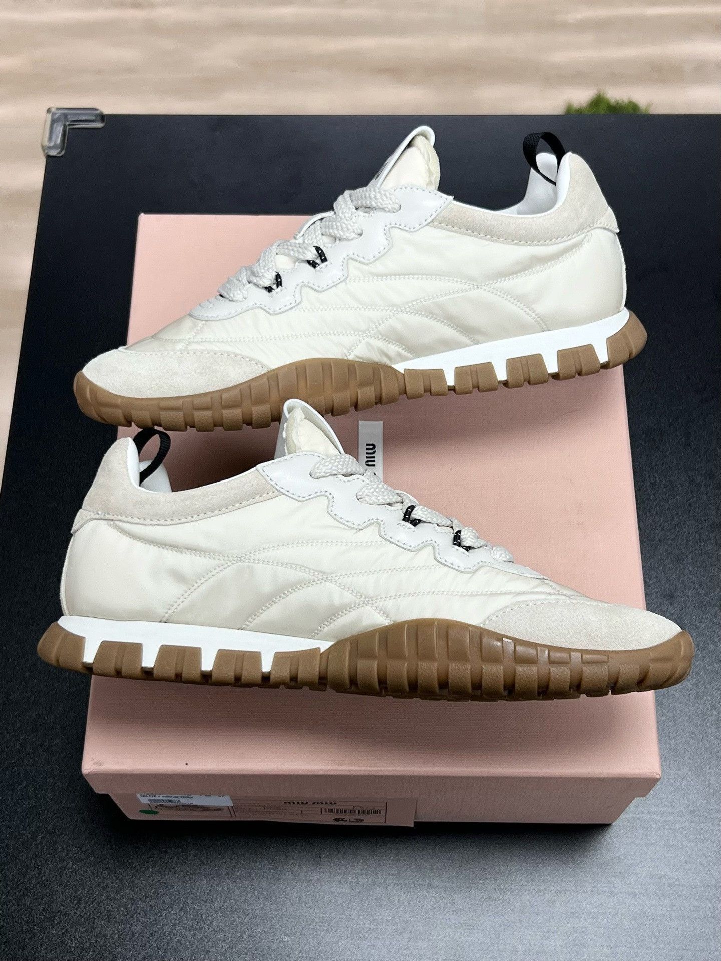 Bape Bape White Shoes Low Top High Top Size US S / EU 44-46 / 1 - 6 Thumbnail