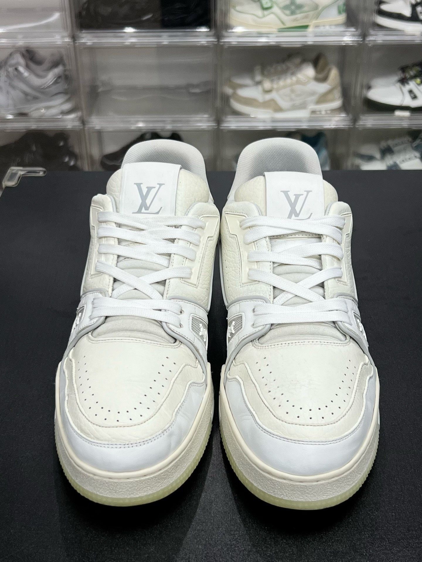 Louis Vuitton Louis Vuitton White Designer Casual Size US S / EU 44-46 / 1 - 2 Thumbnail