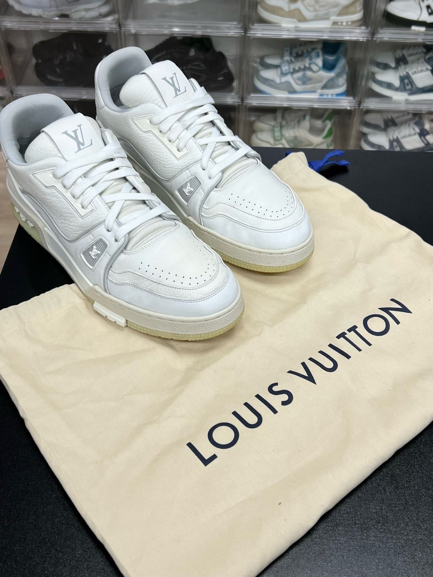 Louis Vuitton Louis Vuitton White Designer Casual Size US S / EU 44-46 / 1 - 9 Thumbnail