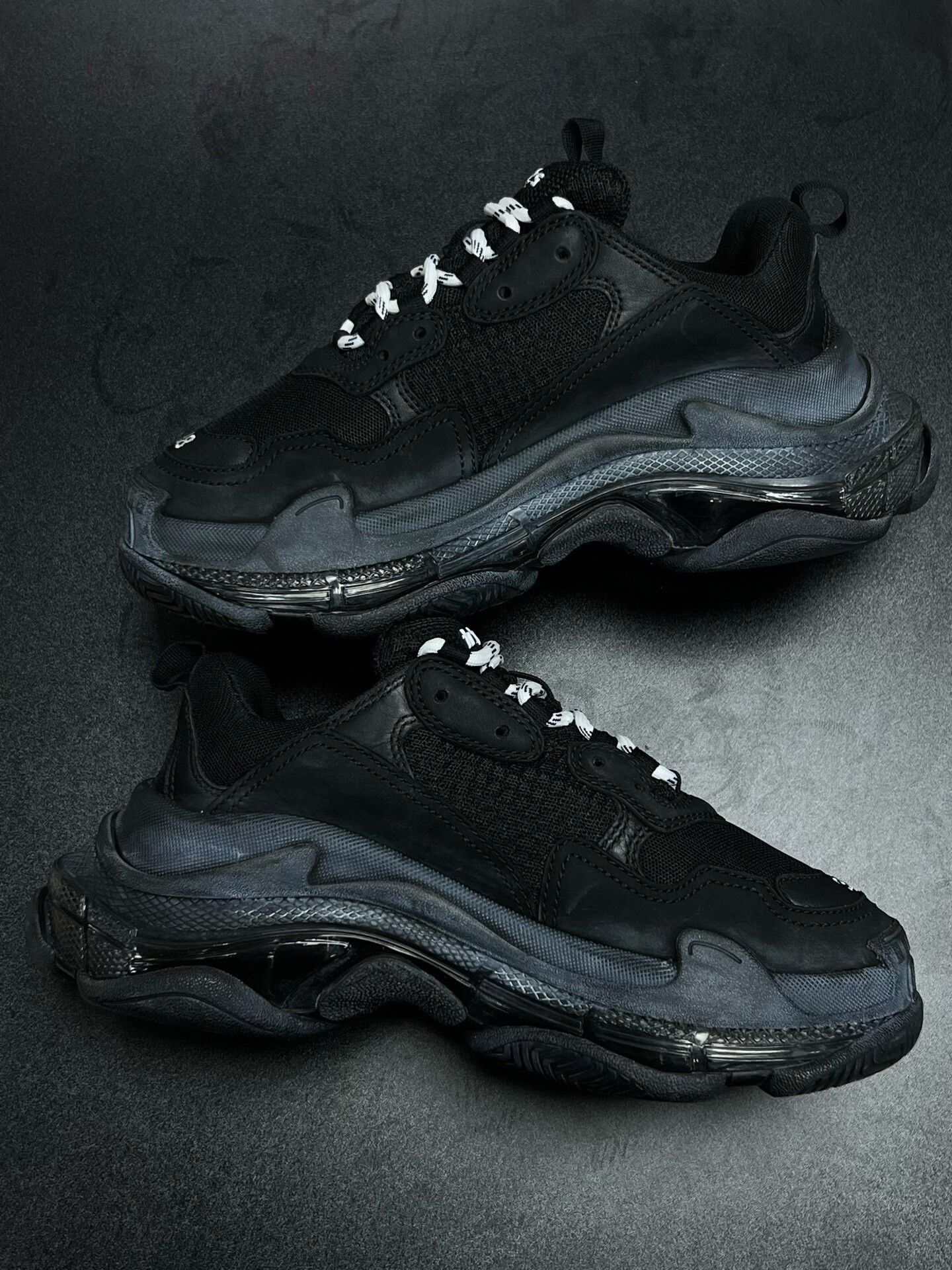 Balenciaga Balenciaga Black Designer Casual Size US S / EU 44-46 / 1 - 6 Thumbnail