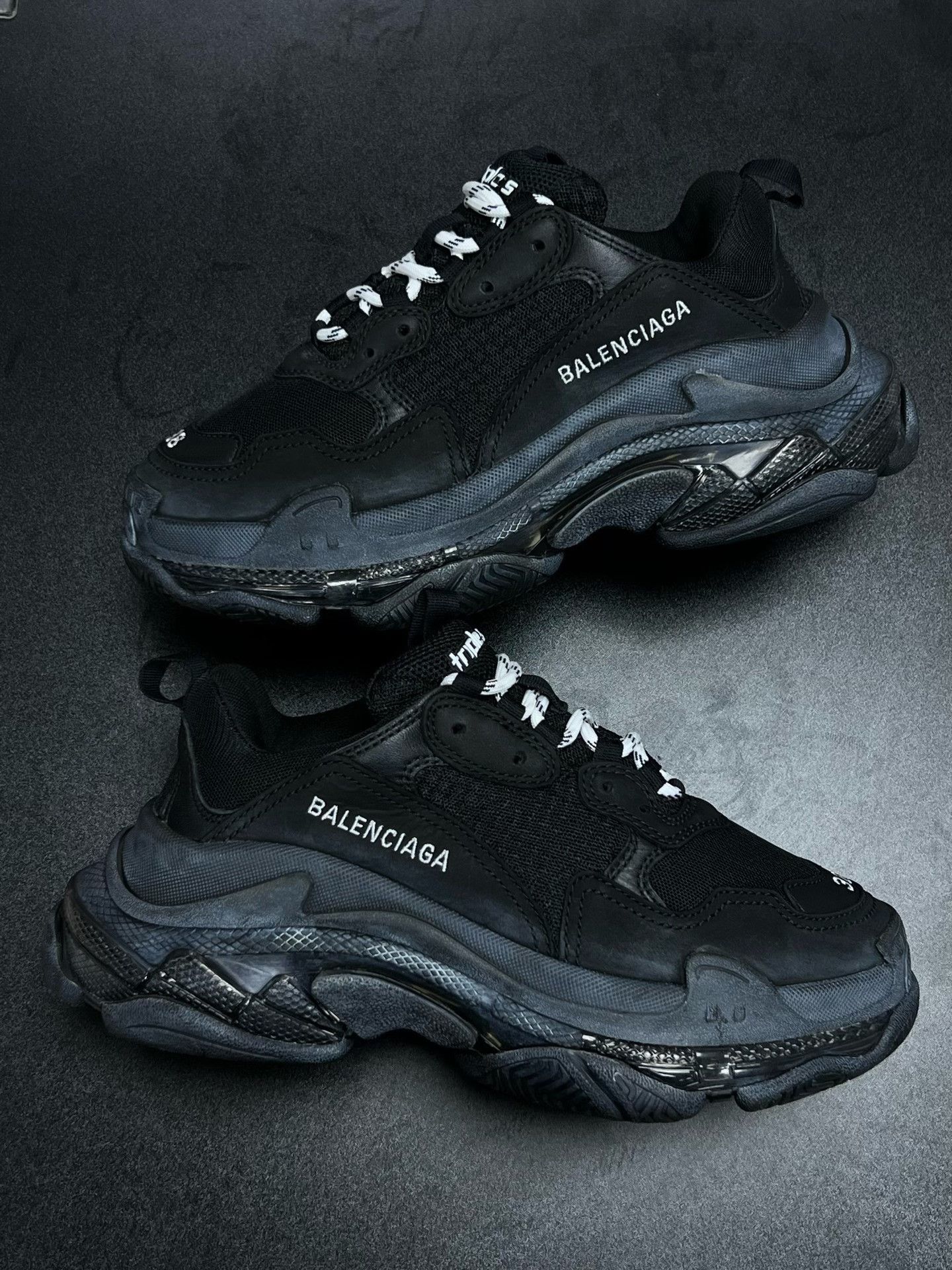 Balenciaga Balenciaga Black Designer Casual Size US S / EU 44-46 / 1 - 5 Thumbnail