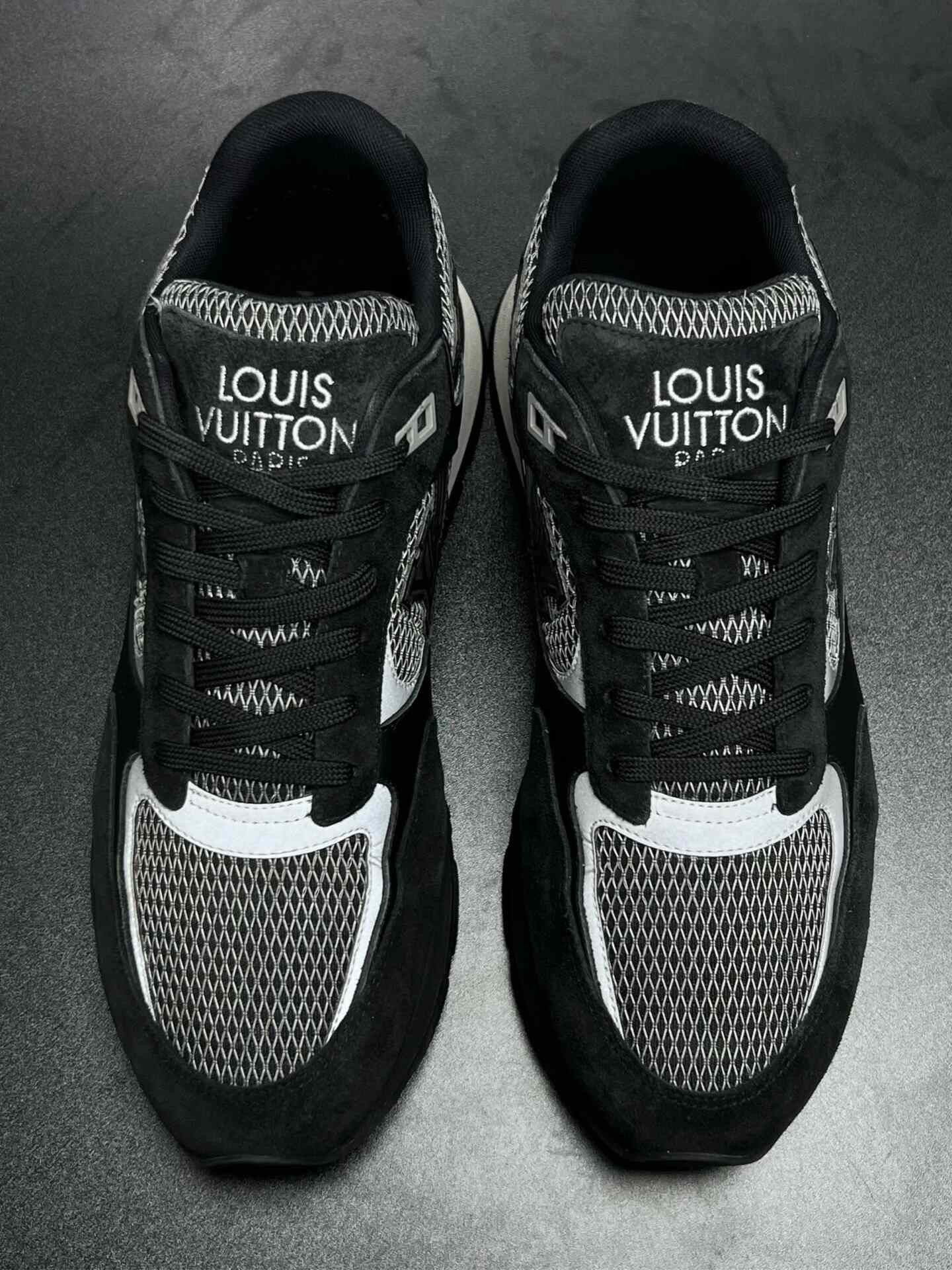 Louis Vuitton Louis Vuitton Gray Designer Casual Size US 8 / EU 41 - 3 Thumbnail