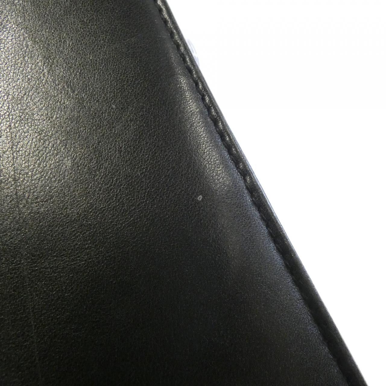 Chanel Chanel Chanel Calf Shoulder Bag Leather Handbag DUTY FREE for USA Size ONE SIZE - 5 Thumbnail