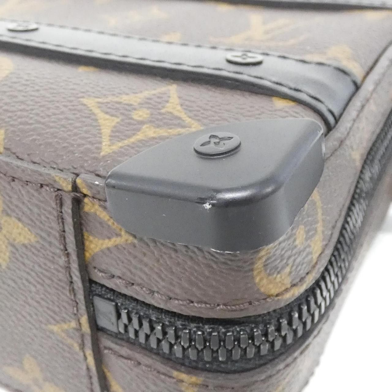 Louis Vuitton Louis Vuitton Louis Vuitton Monogram Macassar Soft Trunk Handbag Textile Shoulder Bag M45935 DUTY FREE for USA Size ONE SIZE - 3 Thumbnail