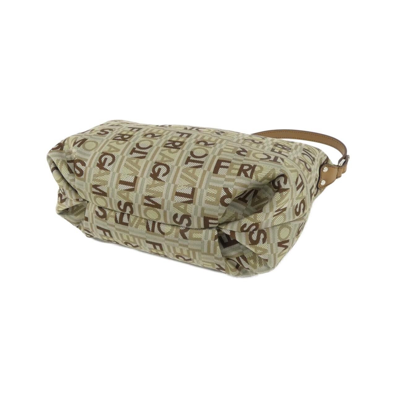 Salvatore Ferragamo Salvatore Ferragamo Salvatore Ferragamo Nylon Leather Shoulder Bag Textile Shoulder Bag 22A267 DUTY FREE for USA Size ONE SIZE - 3 Thumbnail