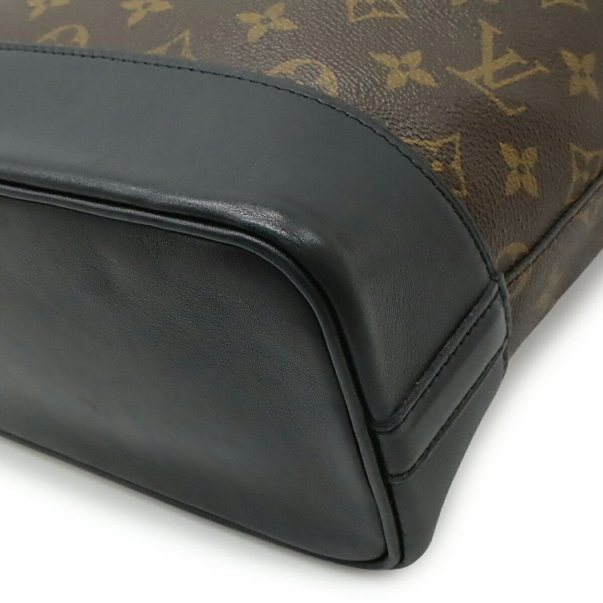 Louis Vuitton Louis Vuitton Louis Vuitton Idole Monogram Shoulder Bag Textile Shoulder Bag M94542 DUTY FREE for USA Size ONE SIZE - 3 Thumbnail