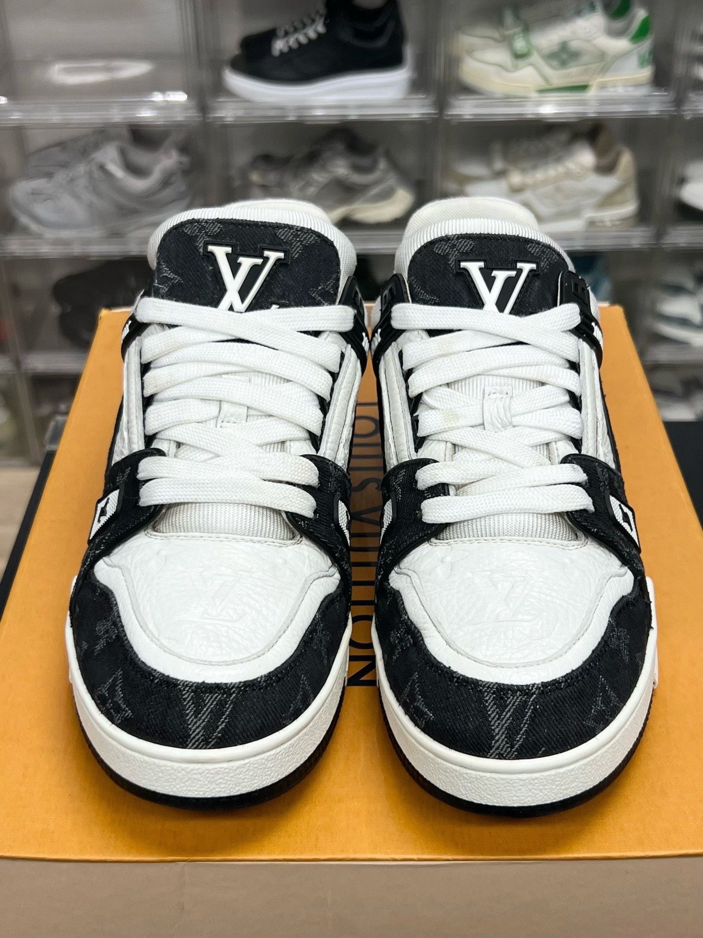 Louis Vuitton Louis Vuitton Black Denim Designer Size US 30 / EU 46 - 2 Thumbnail