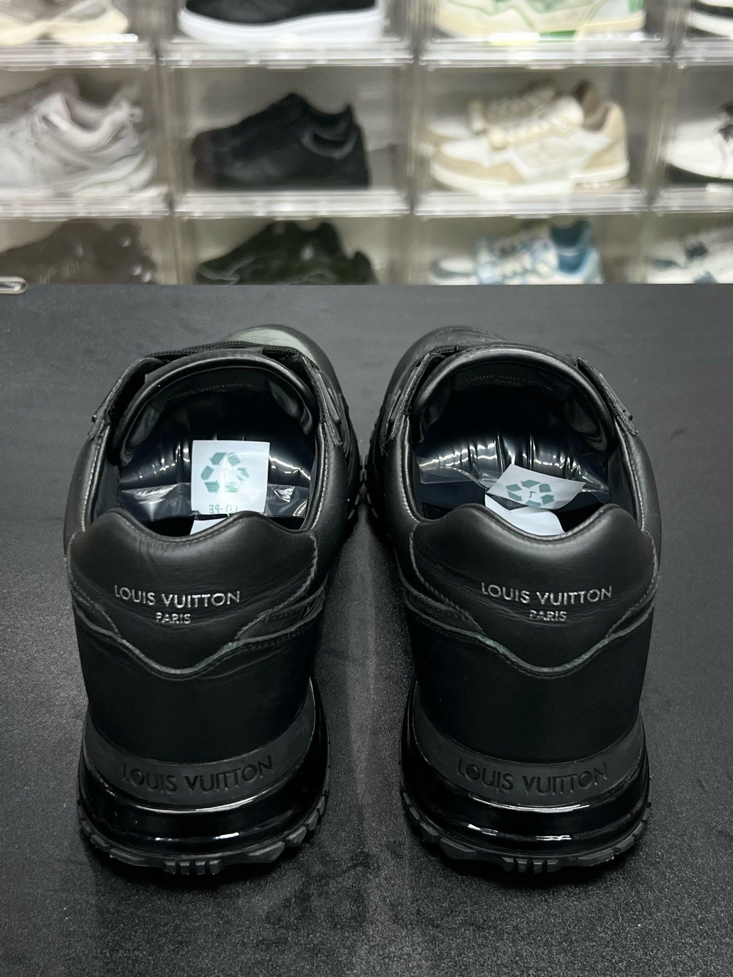 Louis Vuitton Louis Vuitton Black Designer top low 40.5 Size US 7.5 / EU 40-41 - 7 Thumbnail