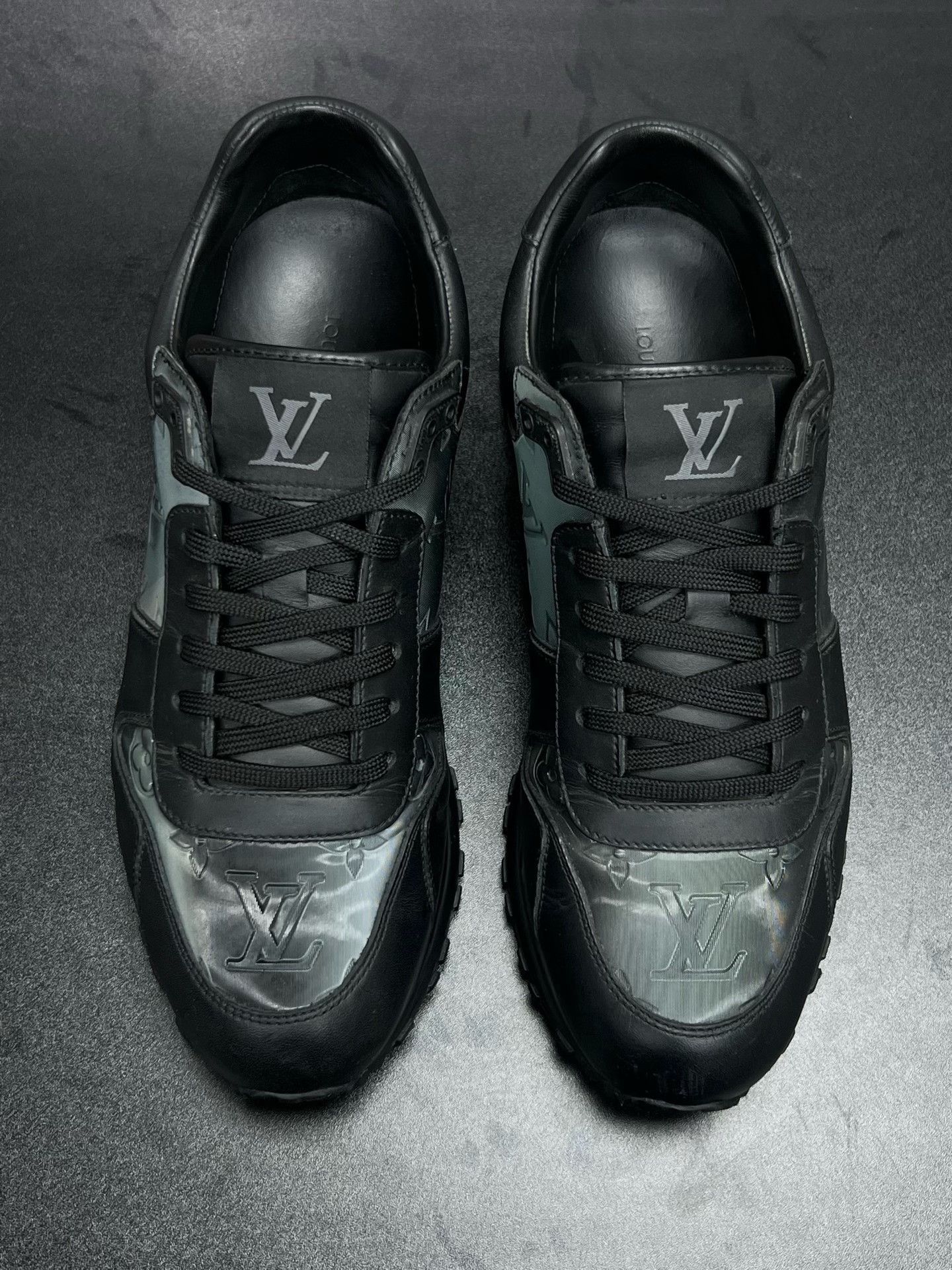 Louis Vuitton Louis Vuitton Black Designer top low 40.5 Size US 7.5 / EU 40-41 - 3 Thumbnail