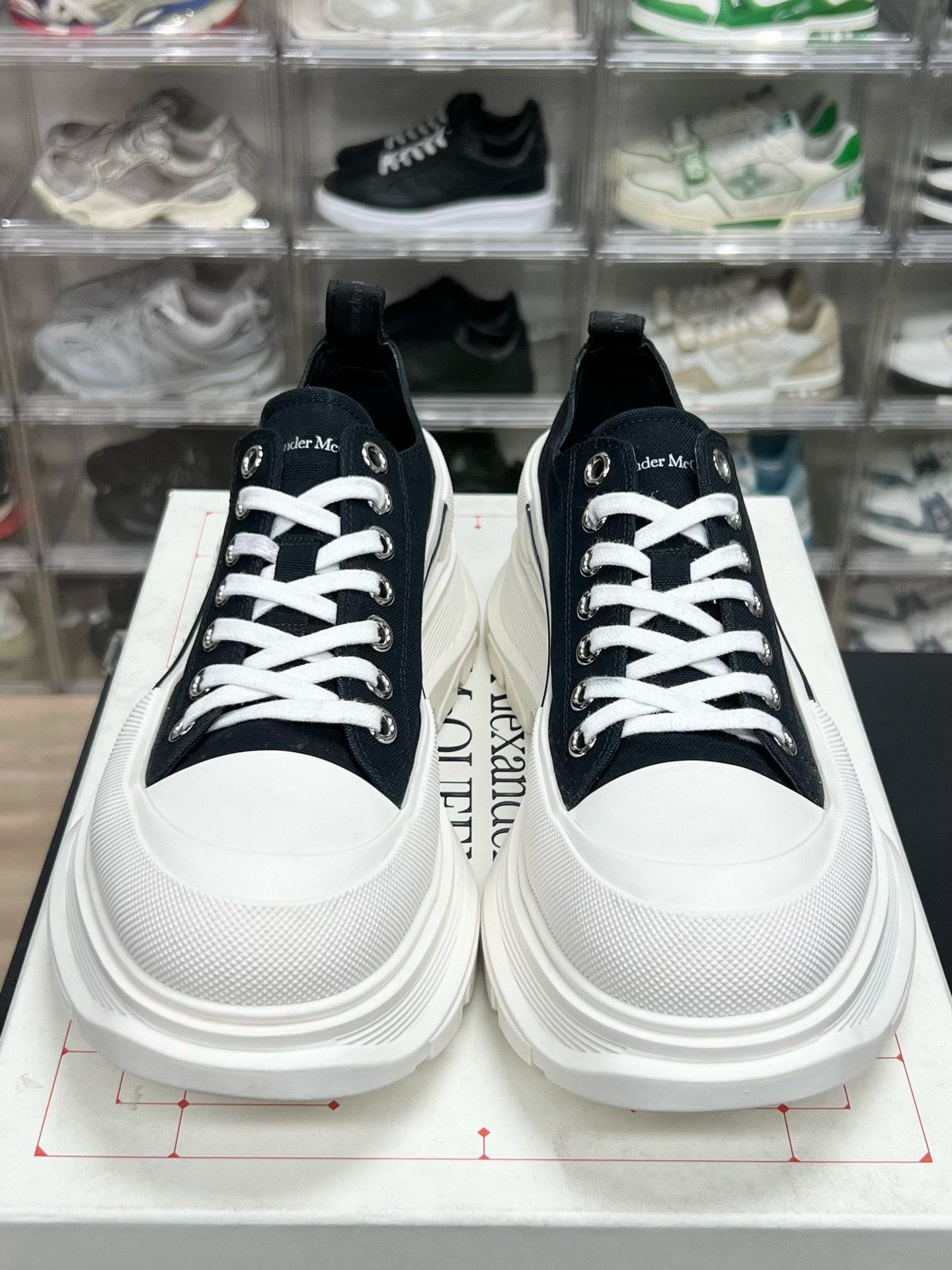 Alexander McQueen Alexander McQueen White Designer Size US 10 / EU 43 - 2 Thumbnail