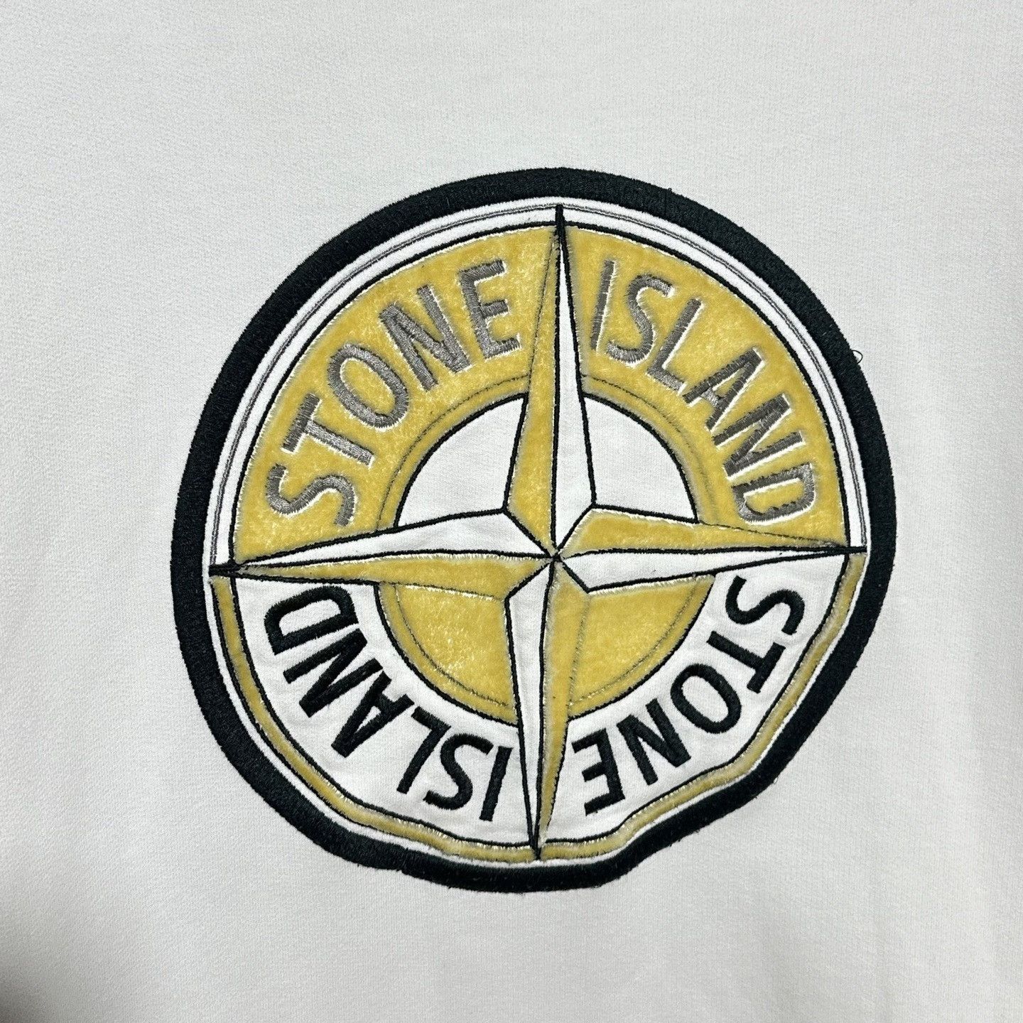 Stone Island Stone Island White Crewneck Designer Size US M / EU 48-50 / 2 - 4 Thumbnail