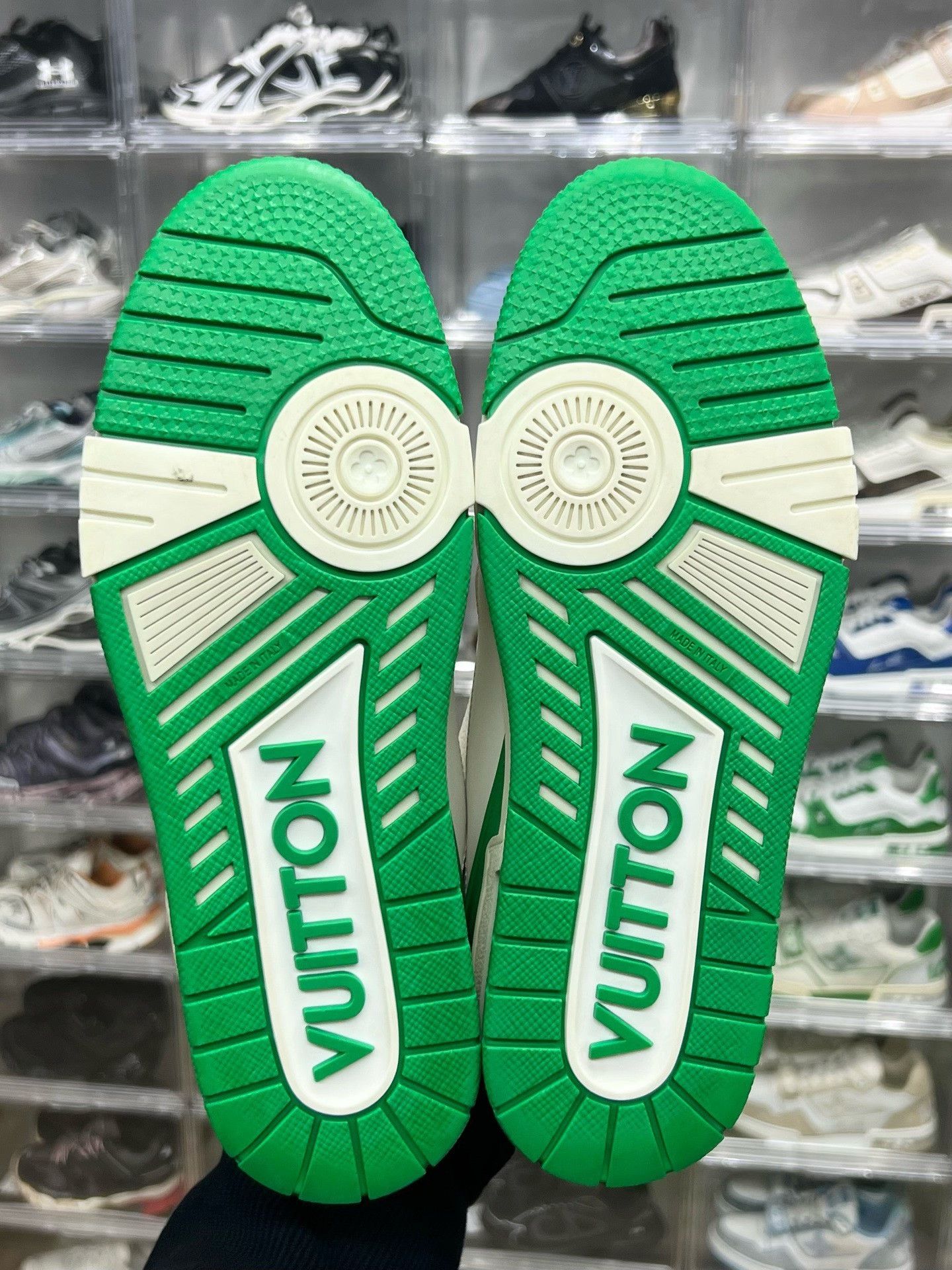 Louis Vuitton Louis Vuitton Green Designer Casual Size US S / EU 44-46 / 1 - 8 Thumbnail