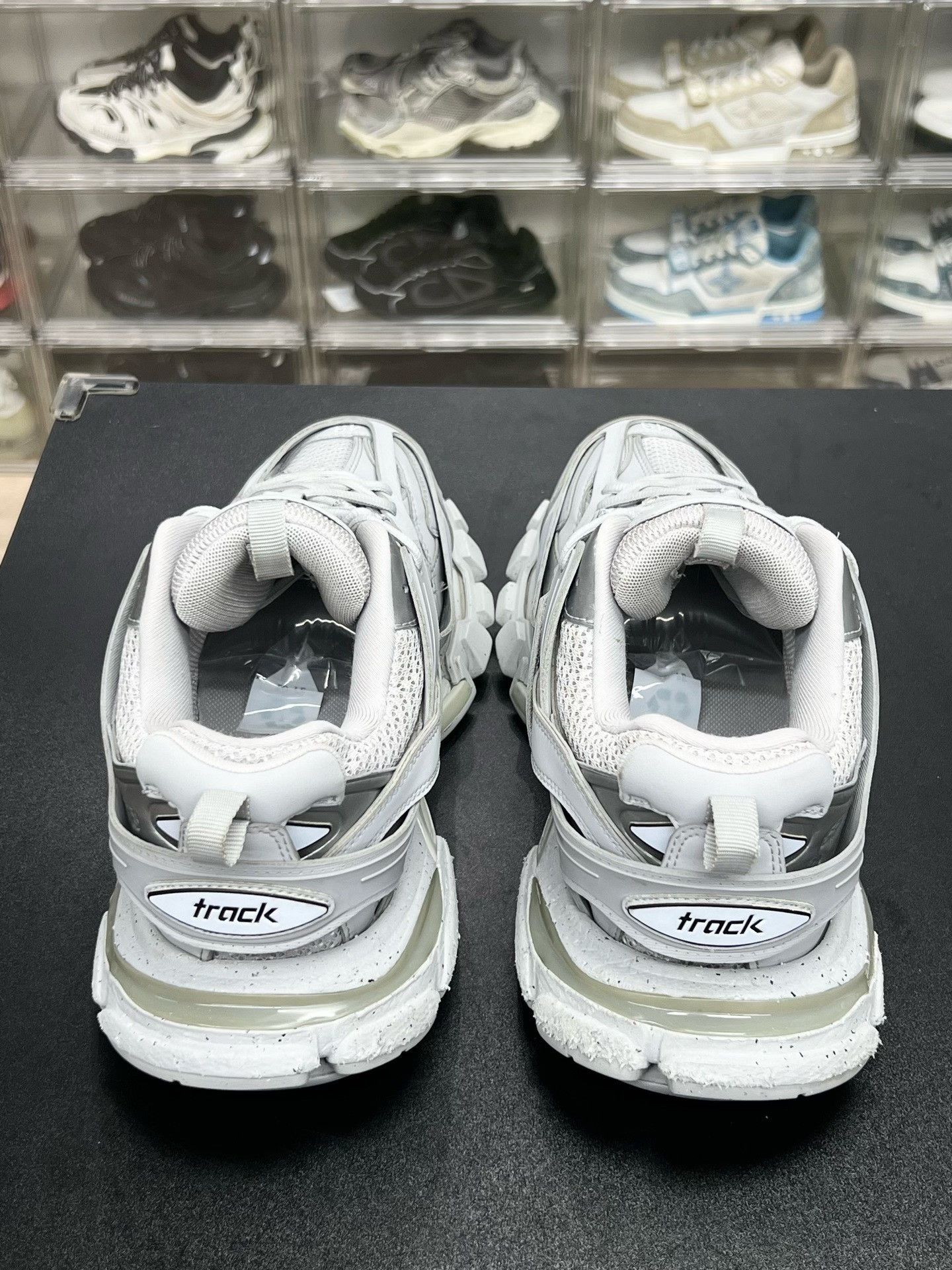 Balenciaga Balenciaga Gray Designer Casual Size US S / EU 44-46 / 1 - 7 Thumbnail