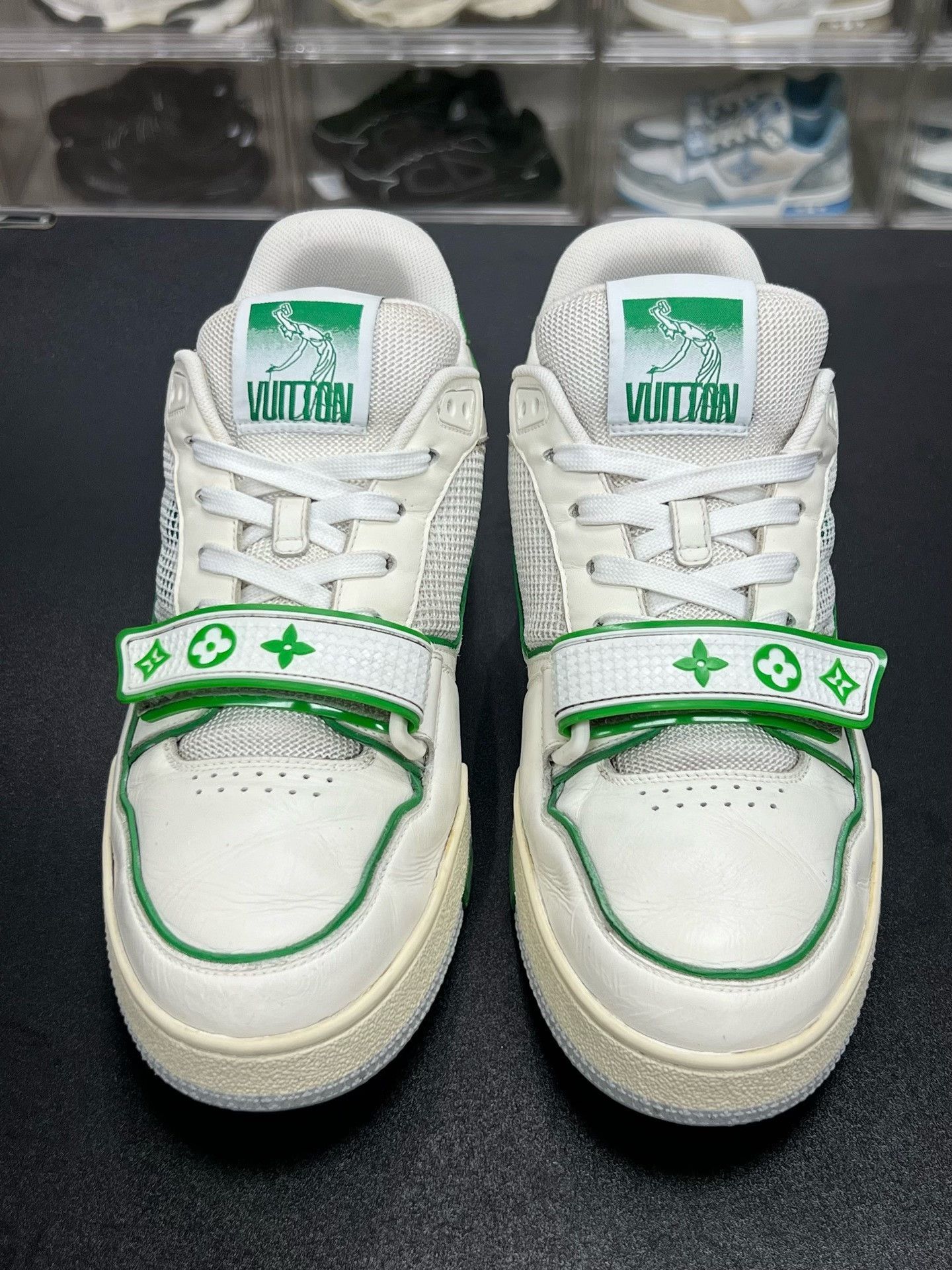 Louis Vuitton Louis Vuitton Green Velcro Designer Size US S / EU 44-46 / 1 - 2 Thumbnail