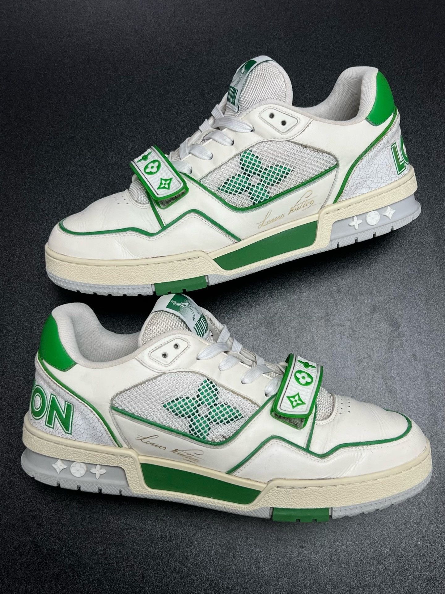 Louis Vuitton Louis Vuitton Green Velcro Designer Size US S / EU 44-46 / 1 - 5 Thumbnail