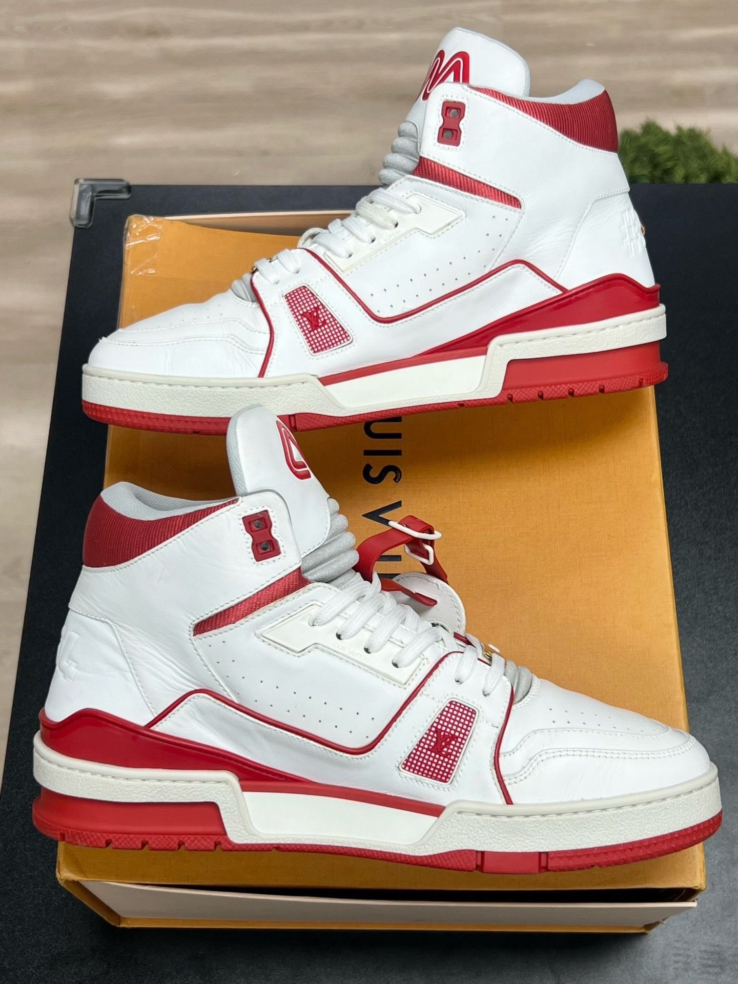 Louis Vuitton Louis Vuitton Red Designer Casual Size US 10 / EU 43 - 6 Thumbnail