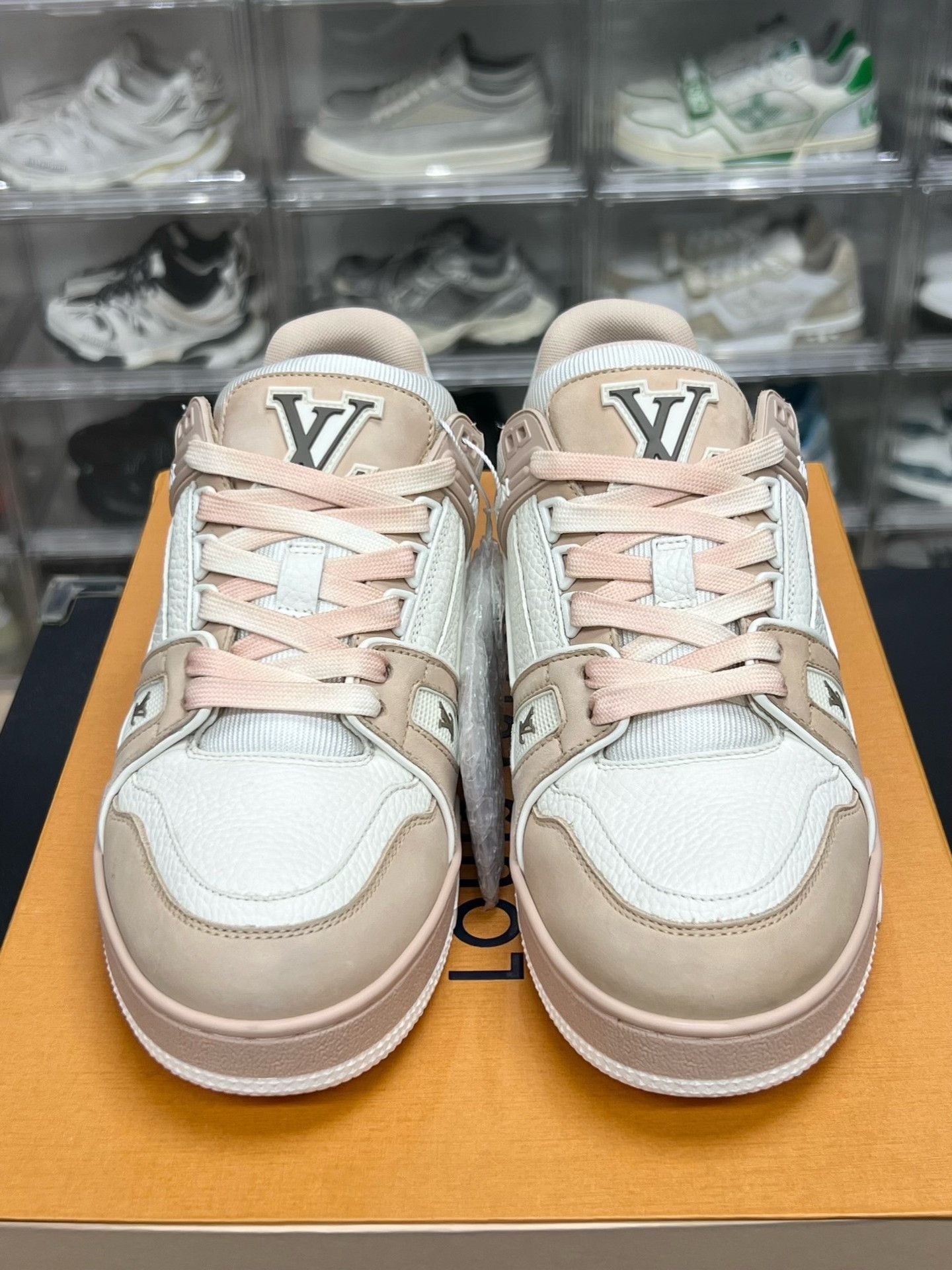 Louis Vuitton Louis Vuitton Pink Designer Casual Size US S / EU 44-46 / 1 - 2 Thumbnail