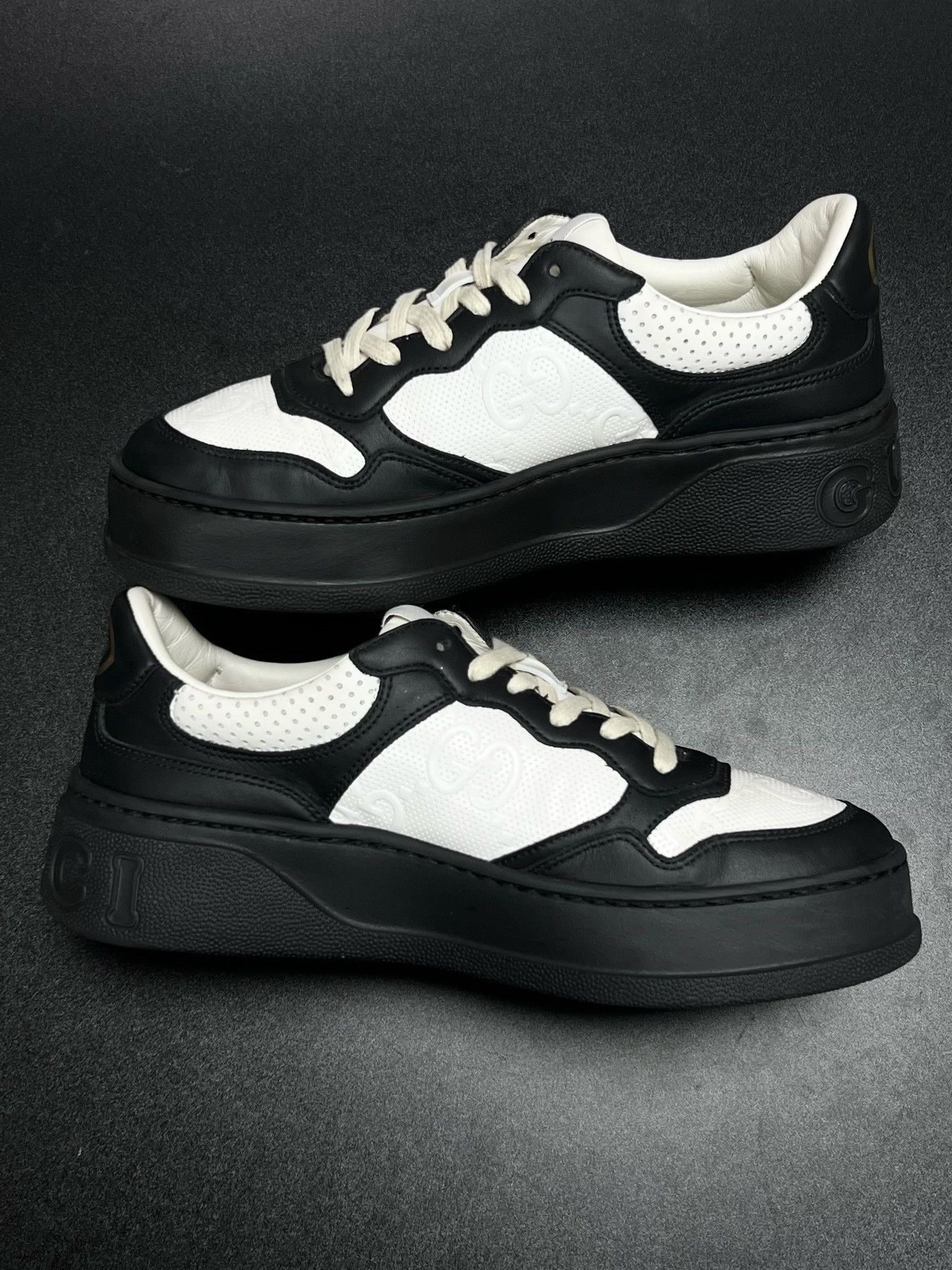 Gucci Gucci Black Shoes Low Top High Top Size US S / EU 44-46 / 1 - 6 Thumbnail