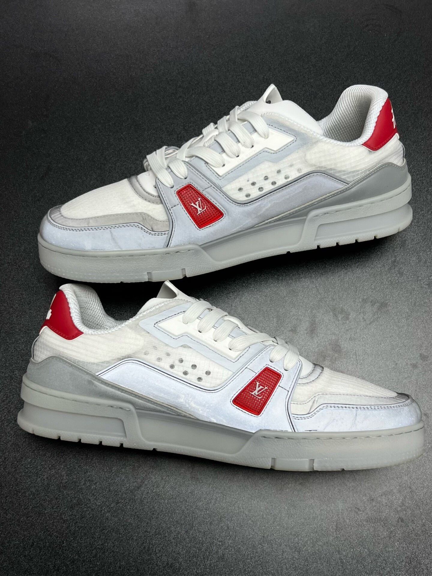 Louis Vuitton Louis Vuitton Gray Designer Casual Size US S / EU 44-46 / 1 - 6 Thumbnail