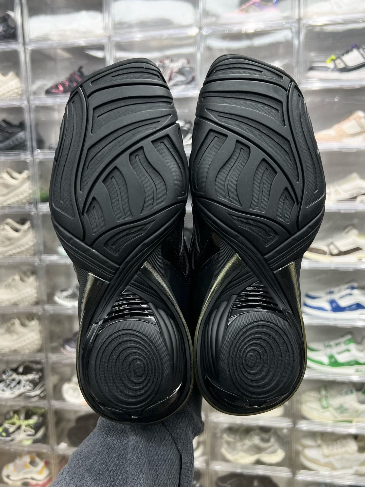 Balenciaga Balenciaga Black Designer Casual Size US S / EU 44-46 / 1 - 8 Thumbnail