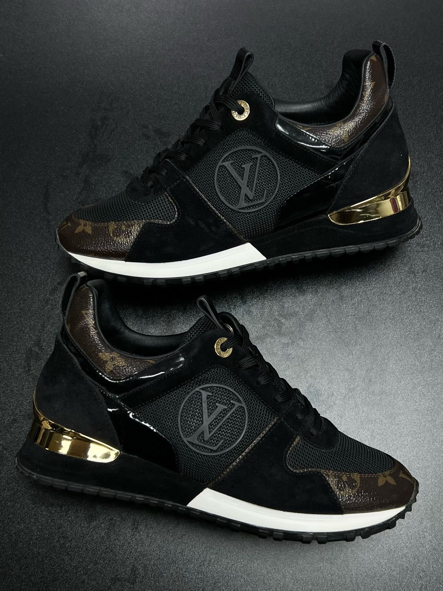 Louis Vuitton Louis Vuitton Black Shoes Low Top Size US S / EU 44-46 / 1 - 4 Thumbnail